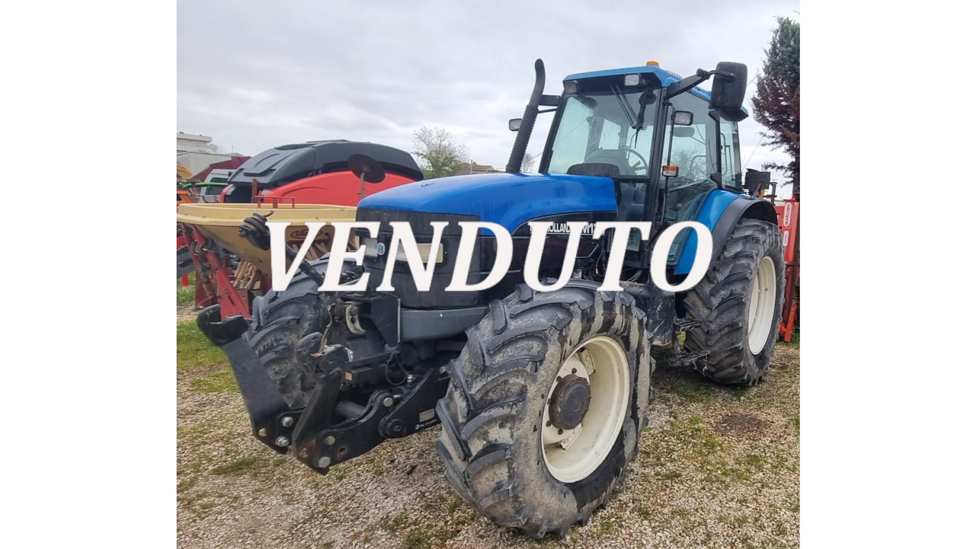 Trattore New Holland TM 135 DT usato