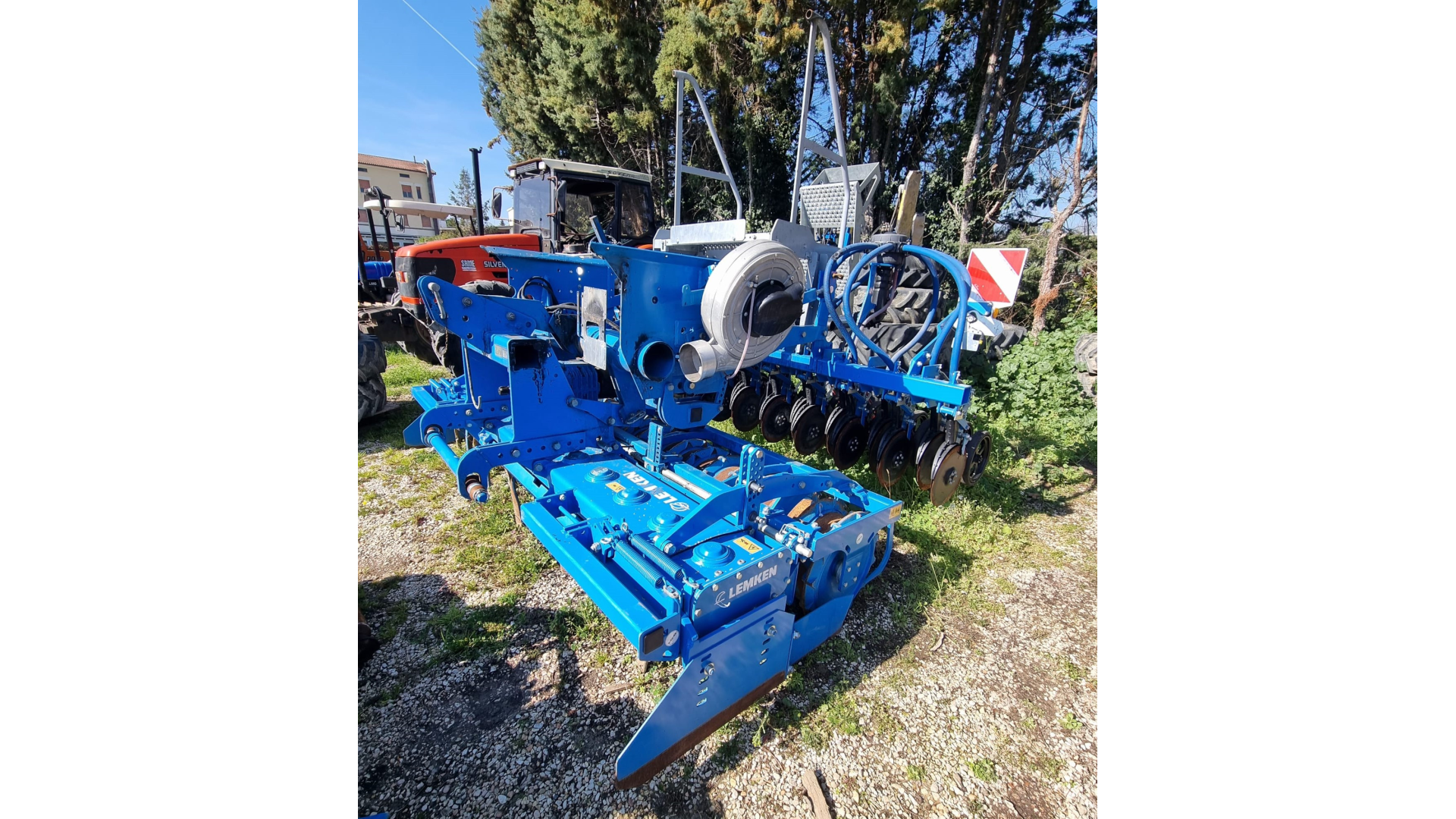 Seminatrice combinata usata Lemken Solitair 9 + Zirkon 12