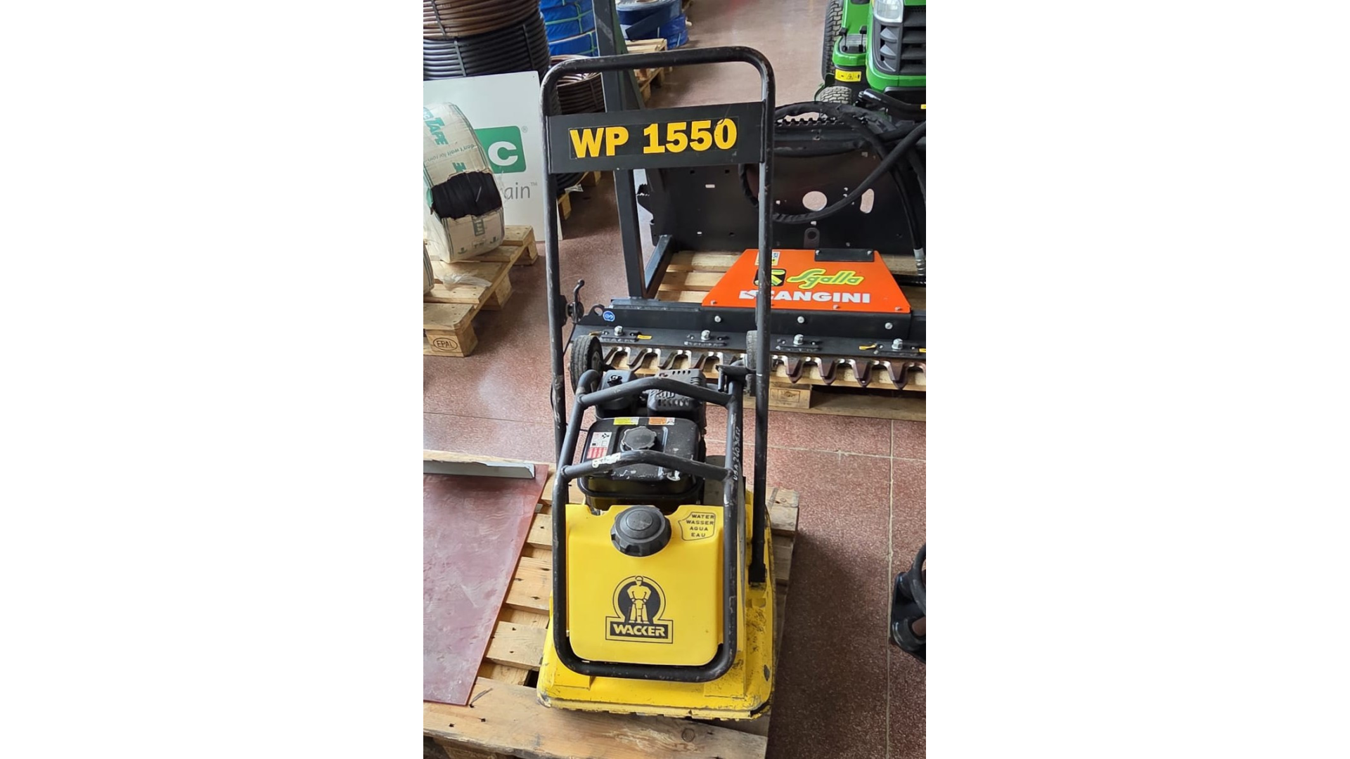 Piastra Vibrante Wacker Neuson WP 1550 usata