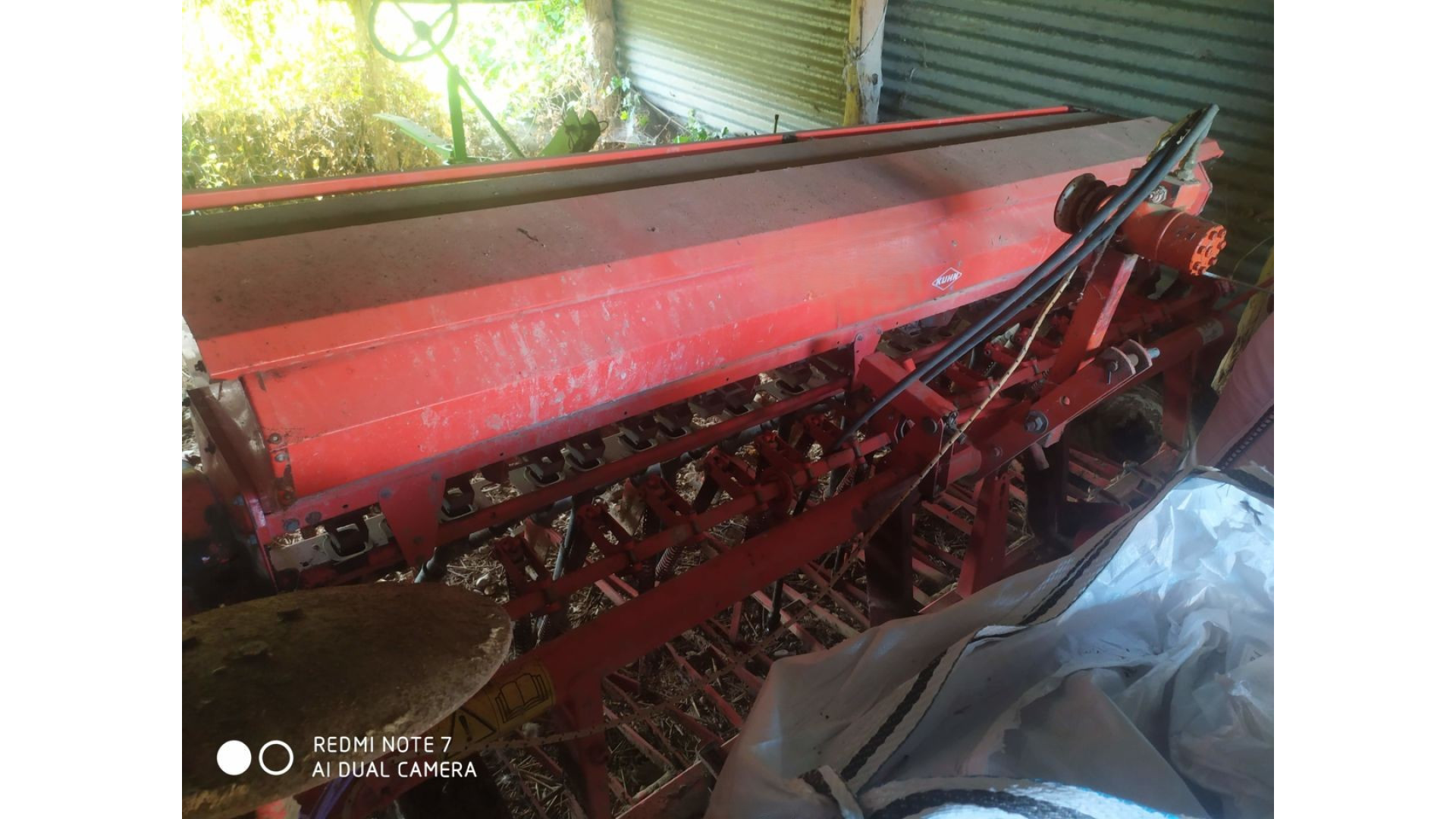 Seminatrice KUHN BS 300 Usata - Meccanica con Vomere