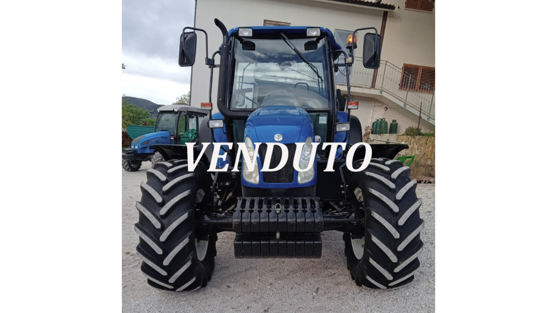 Trattore New Holland TL100A usato