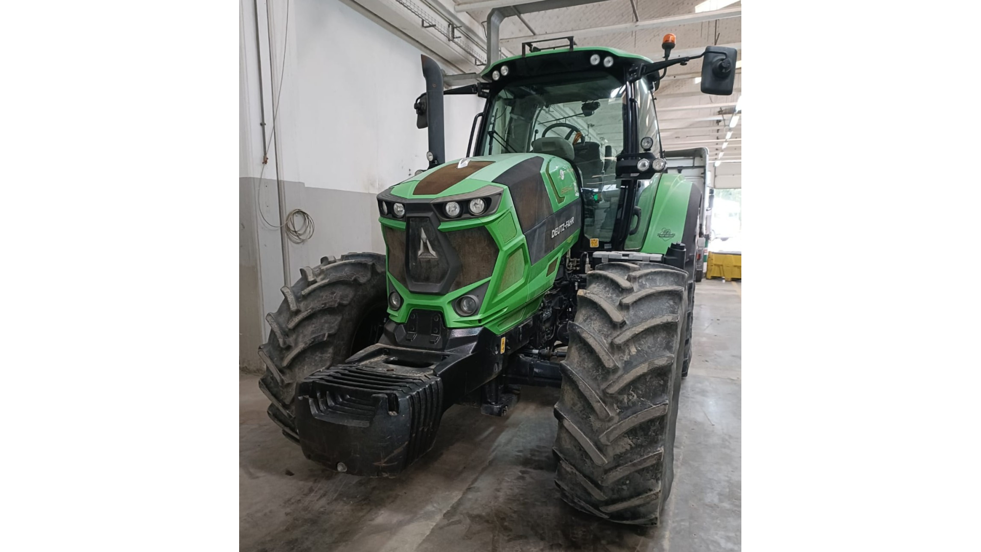 Trattore Deutz-Fahr 6165 RC-SHIFT Usato