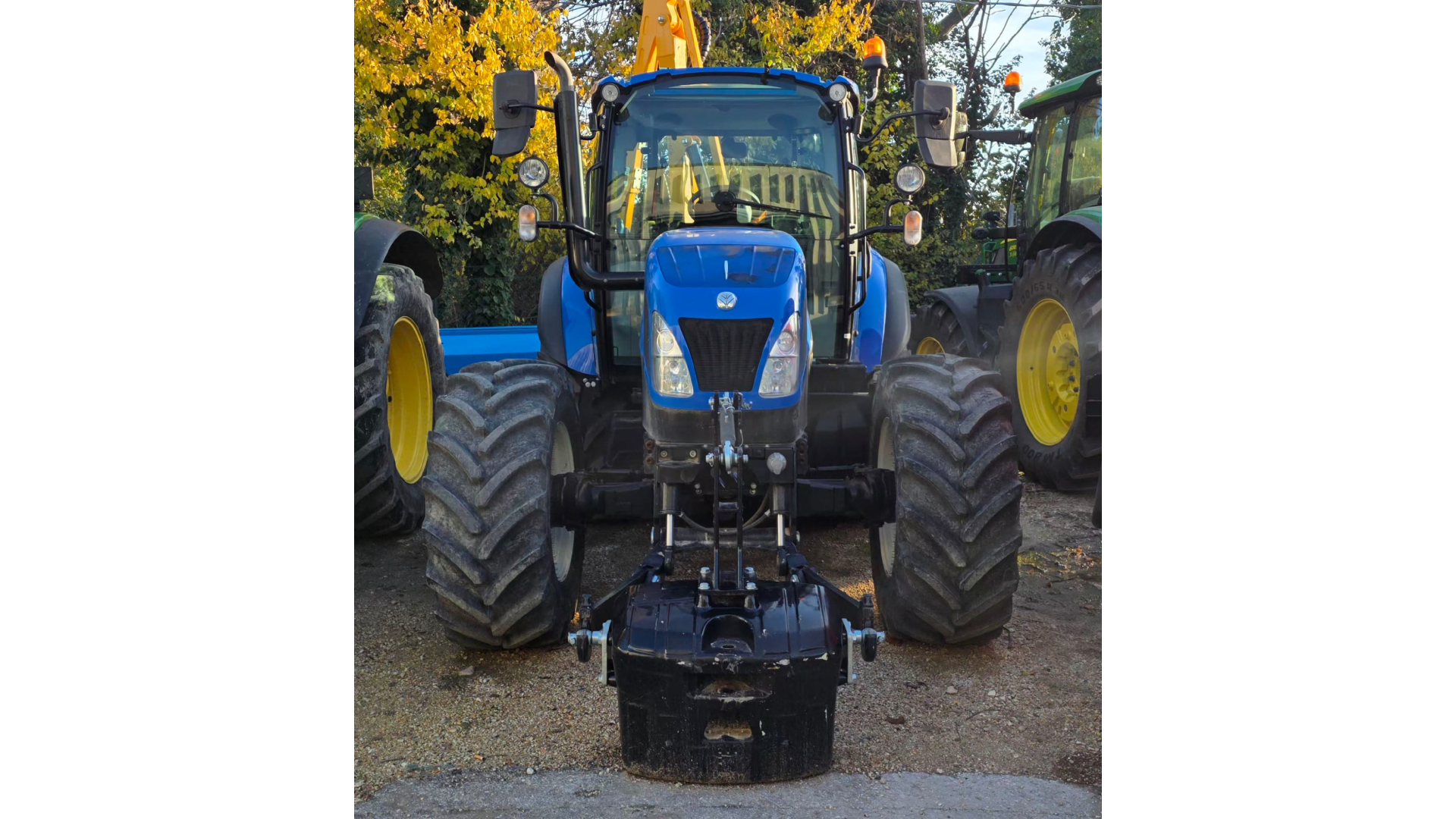 Trattore New Holland T5.95 Usato