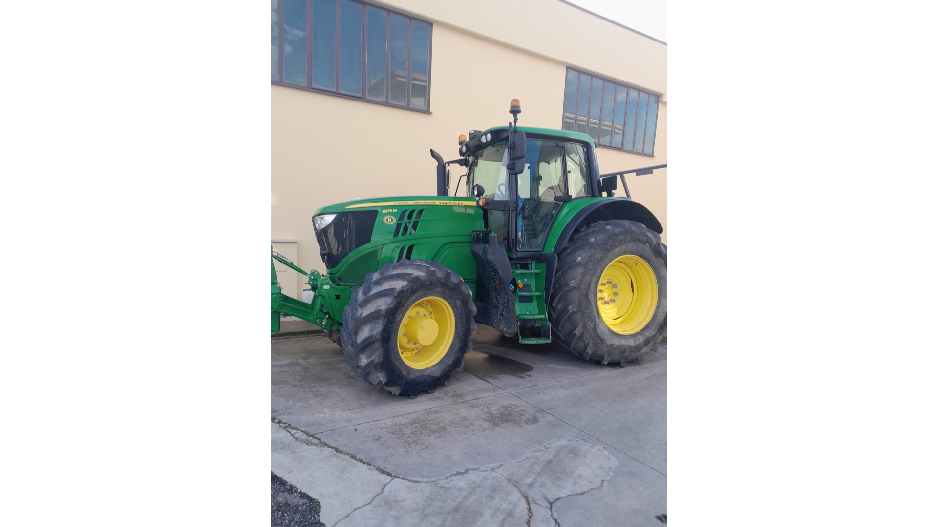 Trattore John Deere 6175M Usato