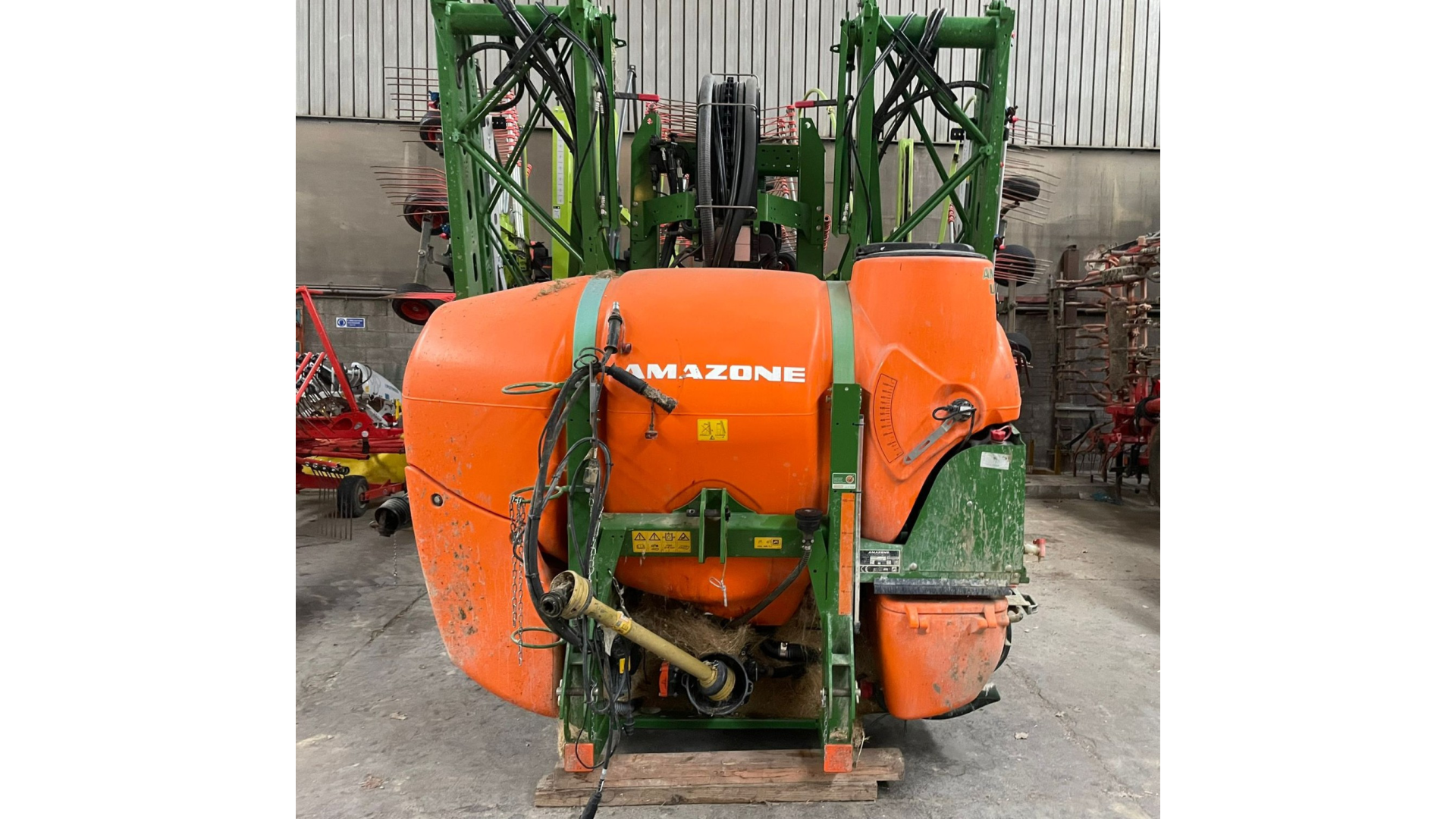 Polverizzatore Amazone UF 901 ISOBUS Usato