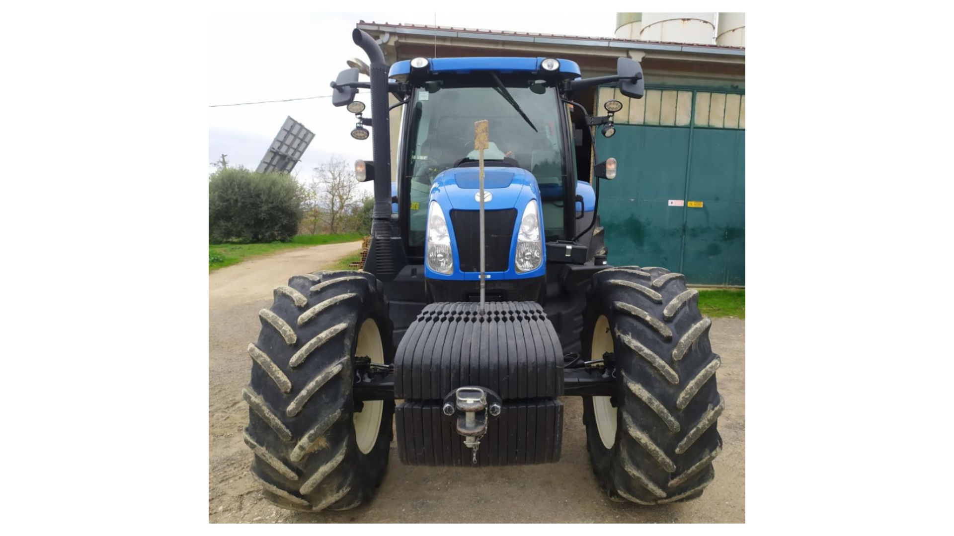Trattore New Holland T6.155 EC Usato