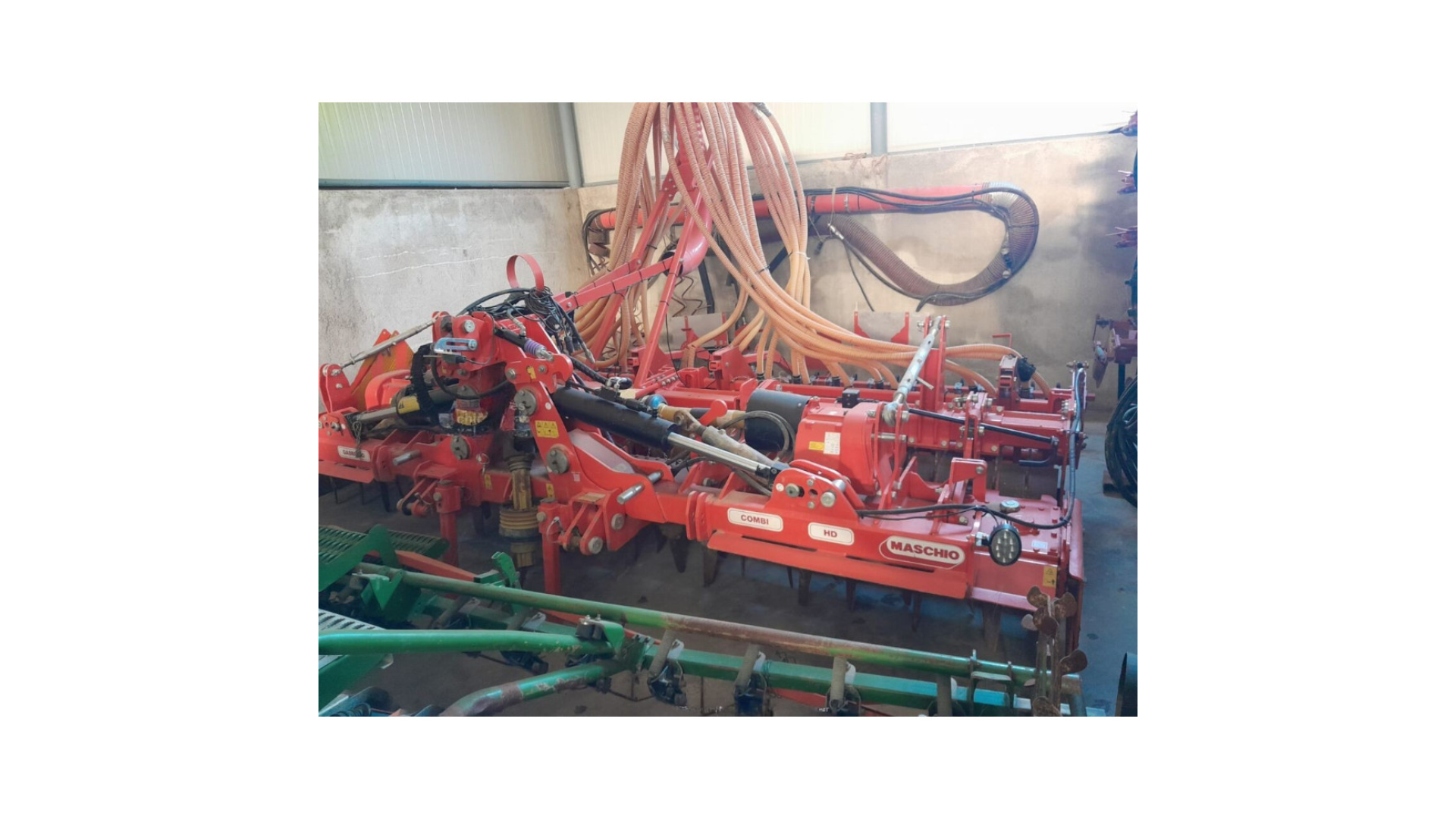 Seminatrice combinata Gaspardo CENTAURO 400 + Maschio GABBIANO Usata