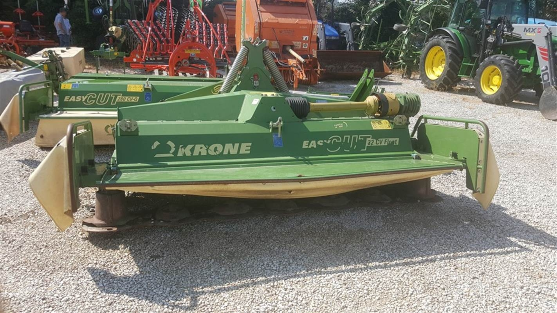 Falciacondizionatrice Krone EC 320 CV usata