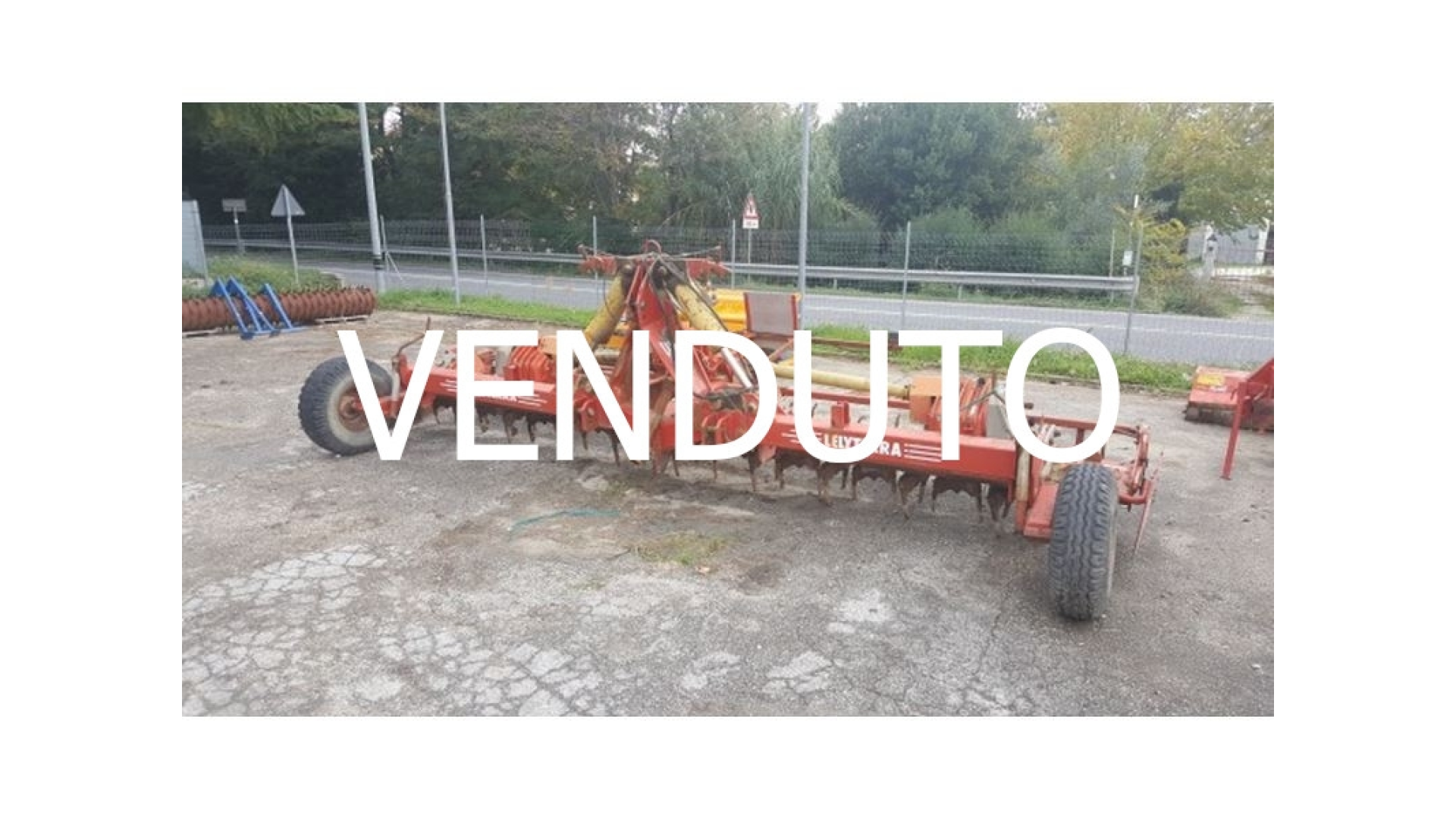 Erpice rotante Lely 5 MT usato