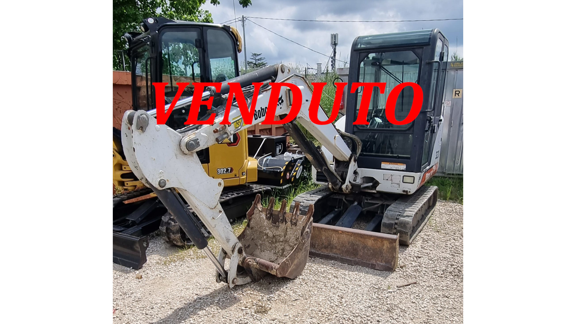 Miniescavatore Bobcat 331 usato