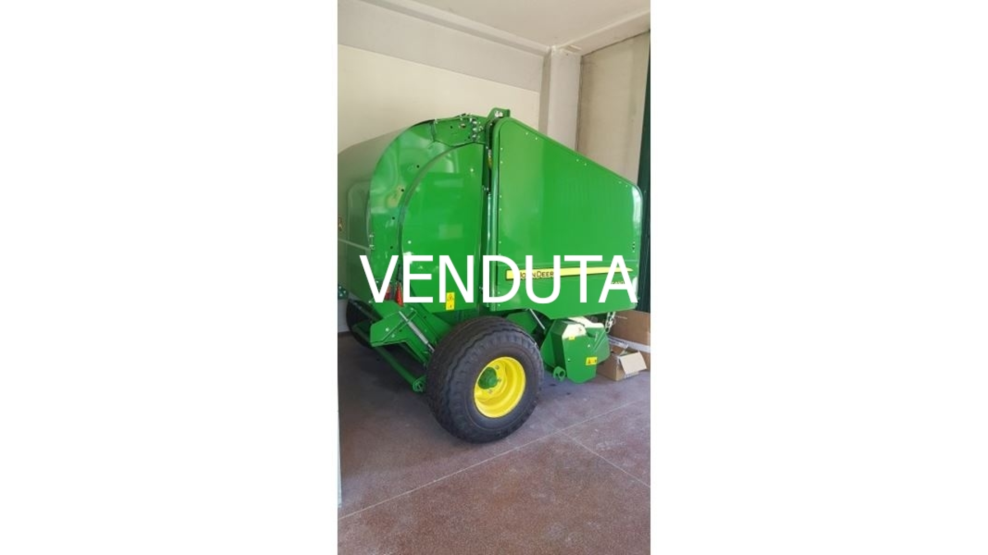 Rotopressa John Deere F 450 usata