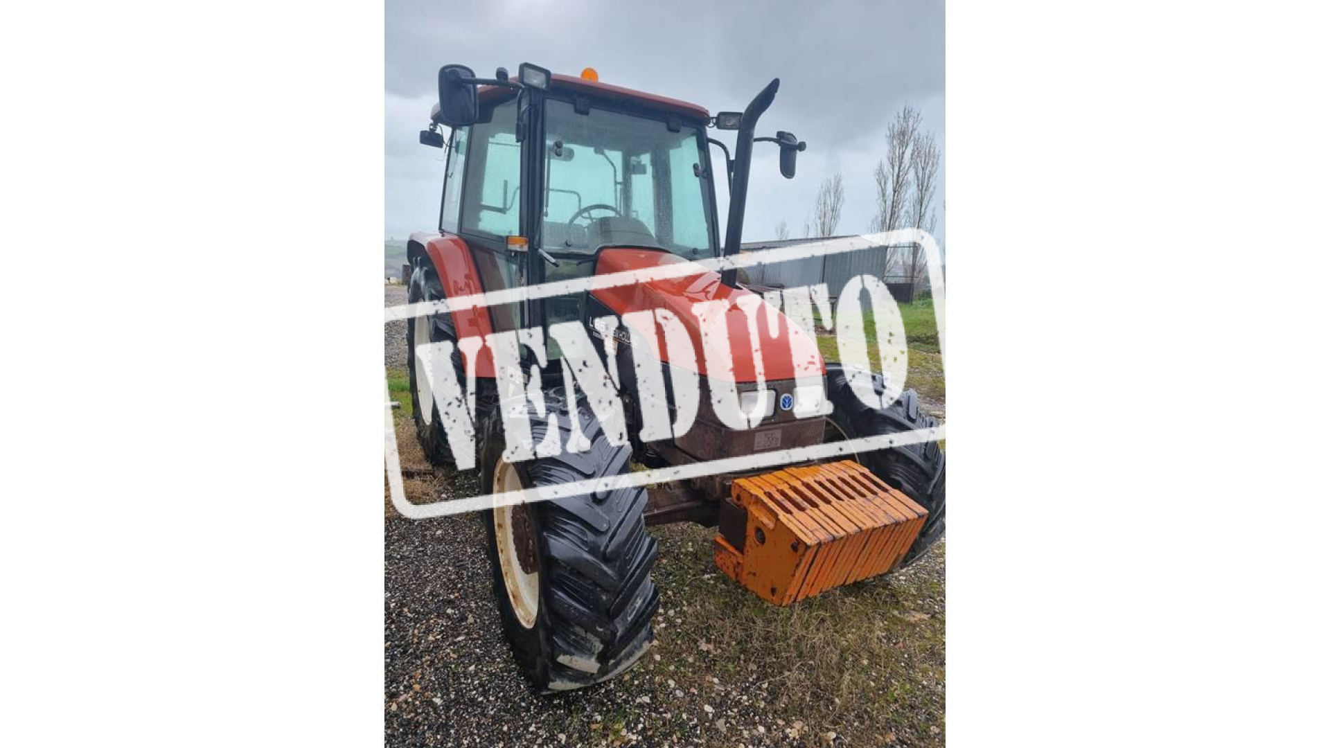 Trattore New Holland L85 DT usato