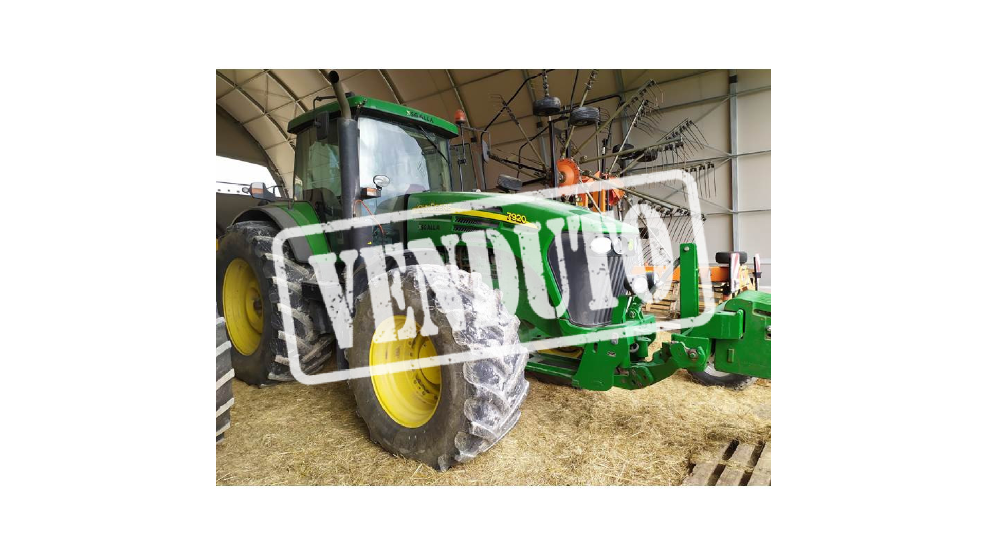 Trattore John Deere 7920 usato