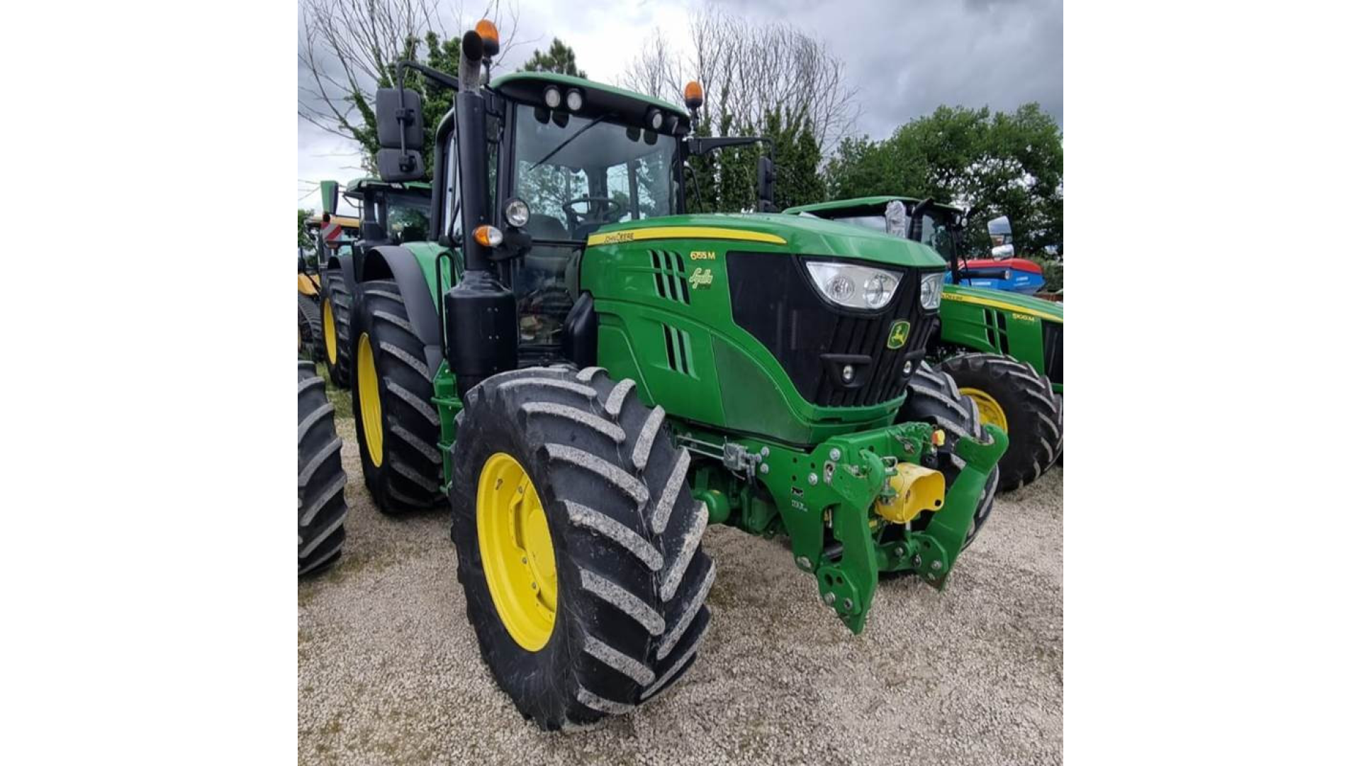 Trattore John Deere 6155M usato