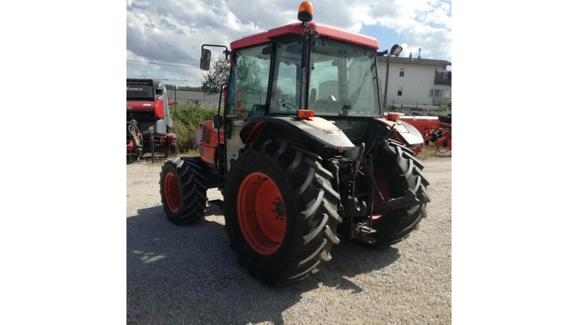 Trattore Kubota ME 5700 usato