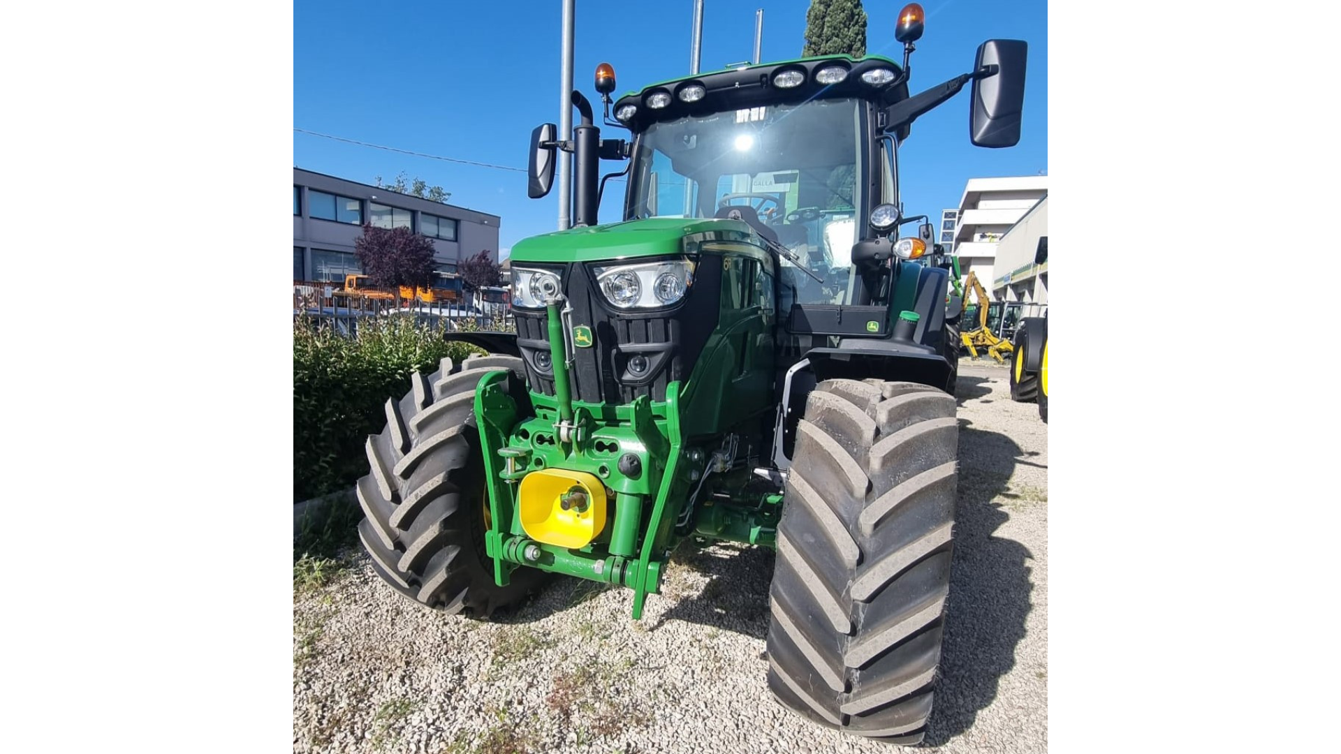 Trattore John Deere 6R 130