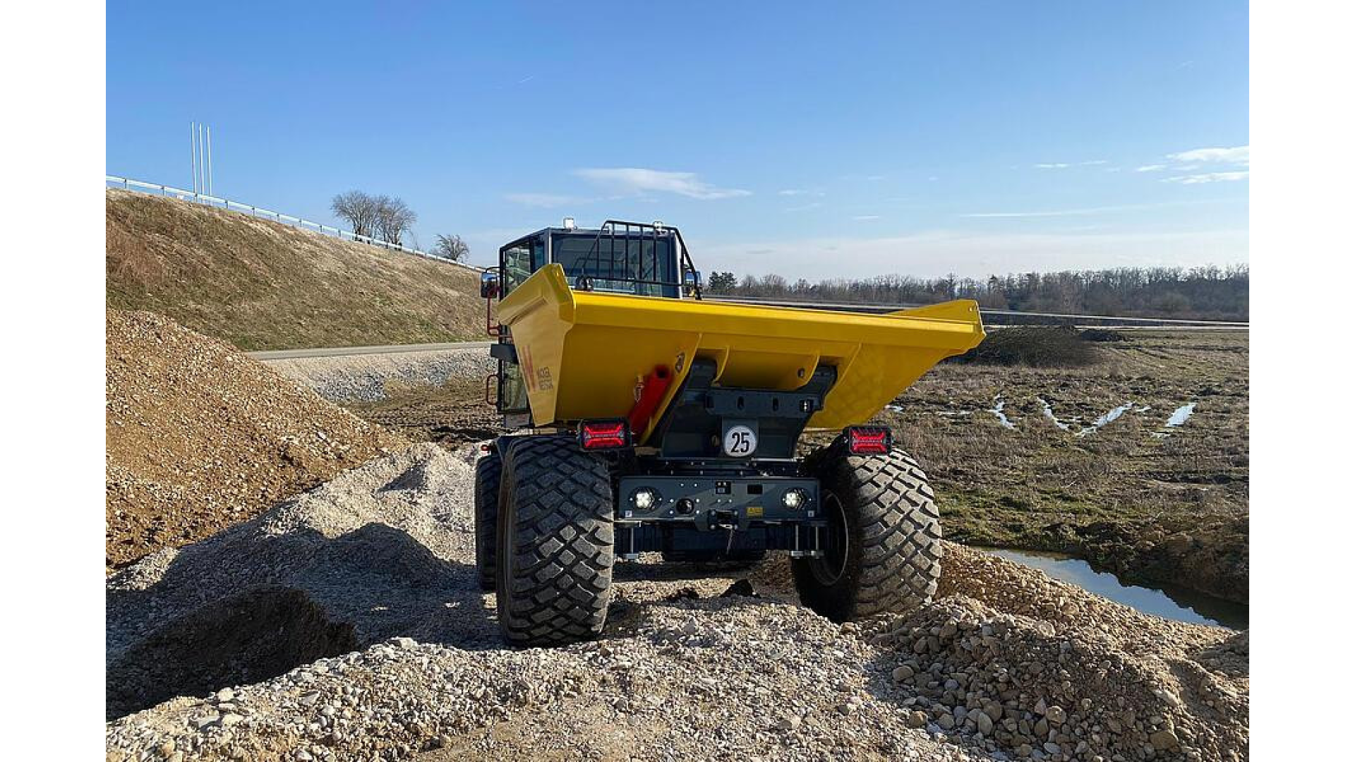 Dumper gommato DV60