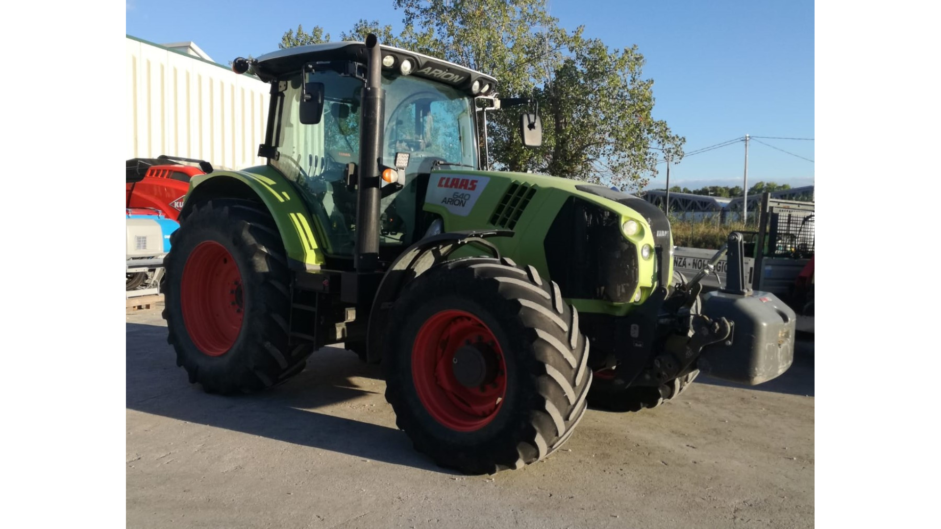 Trattore Claas Arion 640 CIS usato