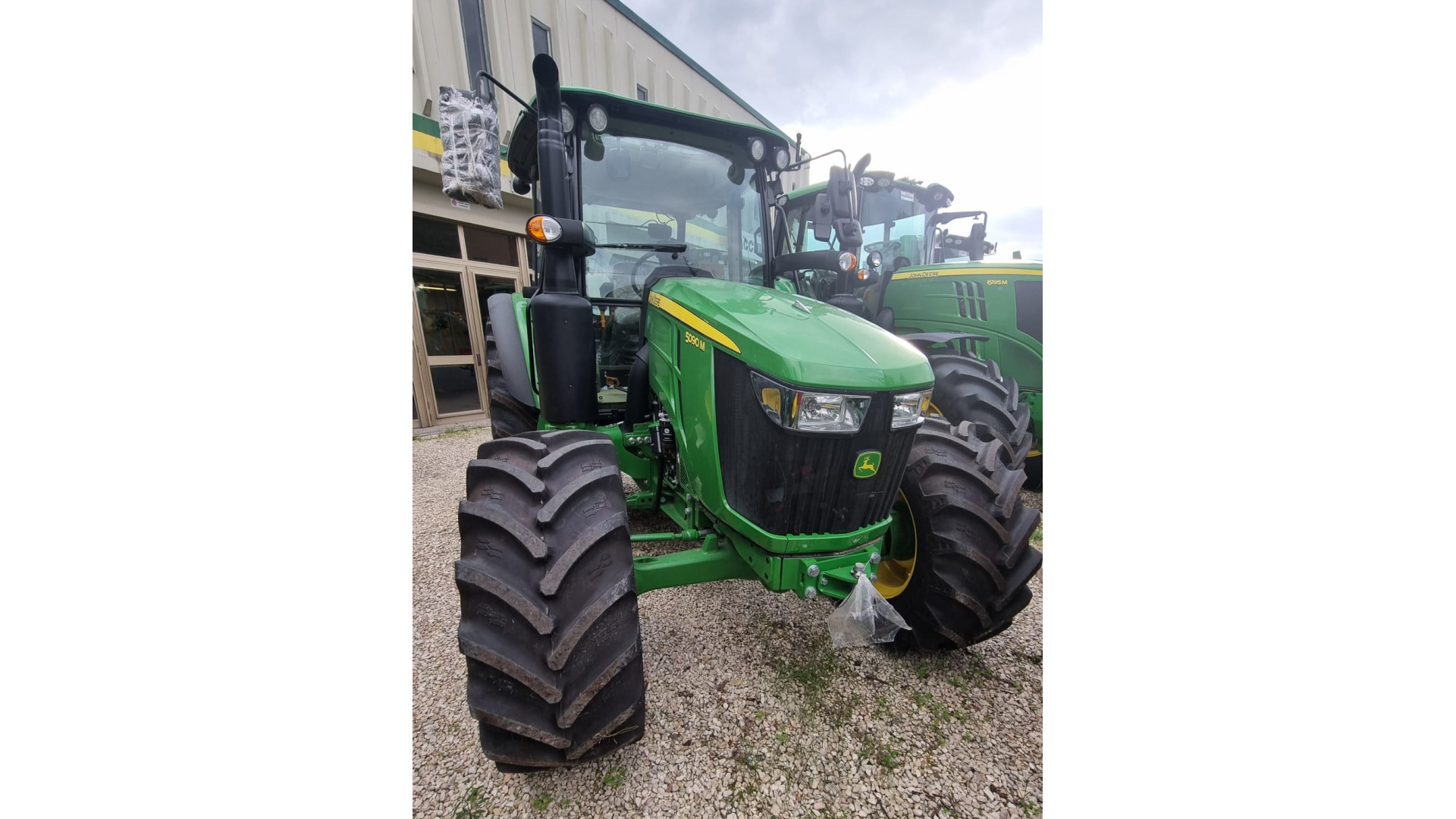 Trattore John Deere 5090M