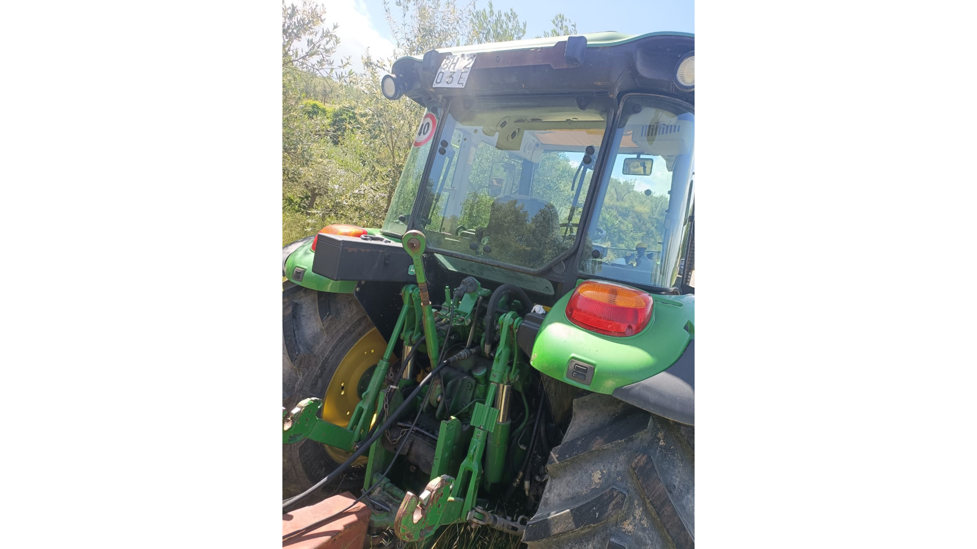 Trattore John Deere 5090R usato