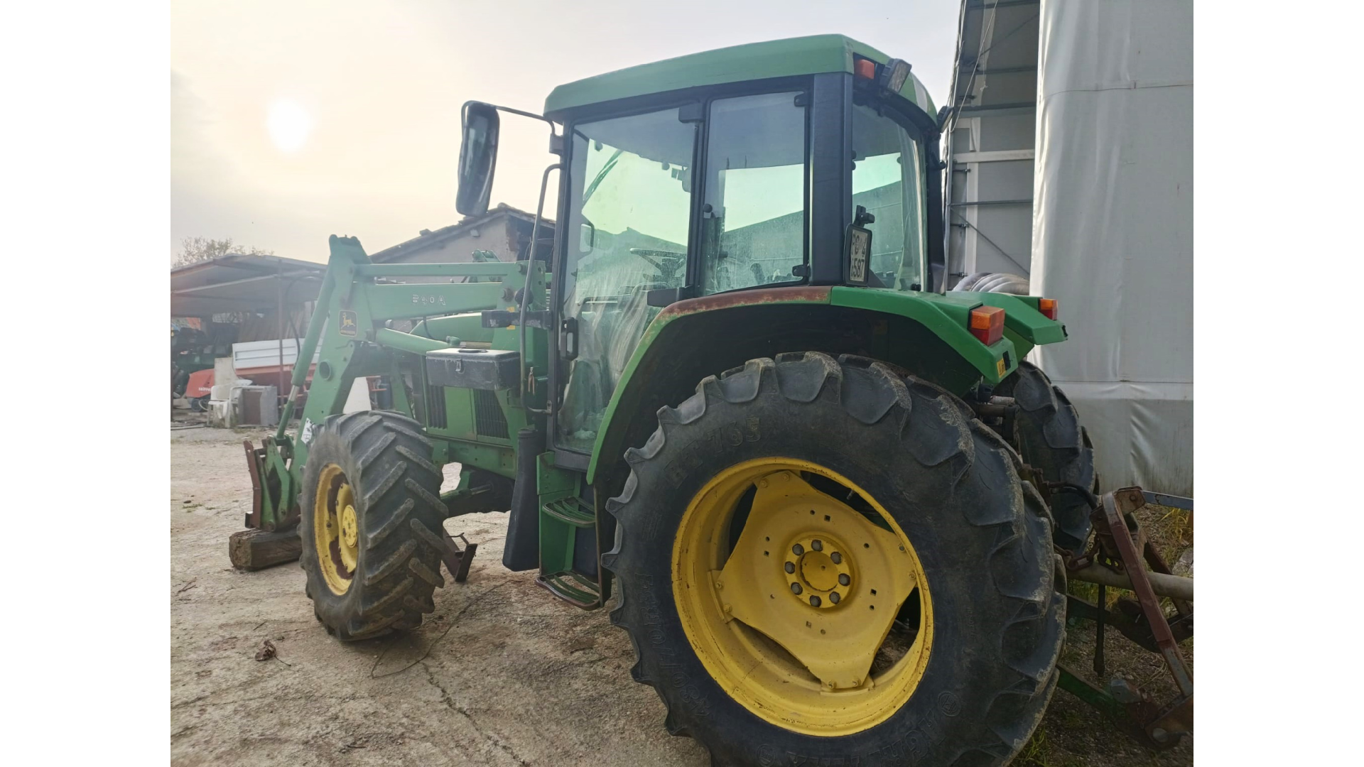 Trattore John Deere 6300 usato