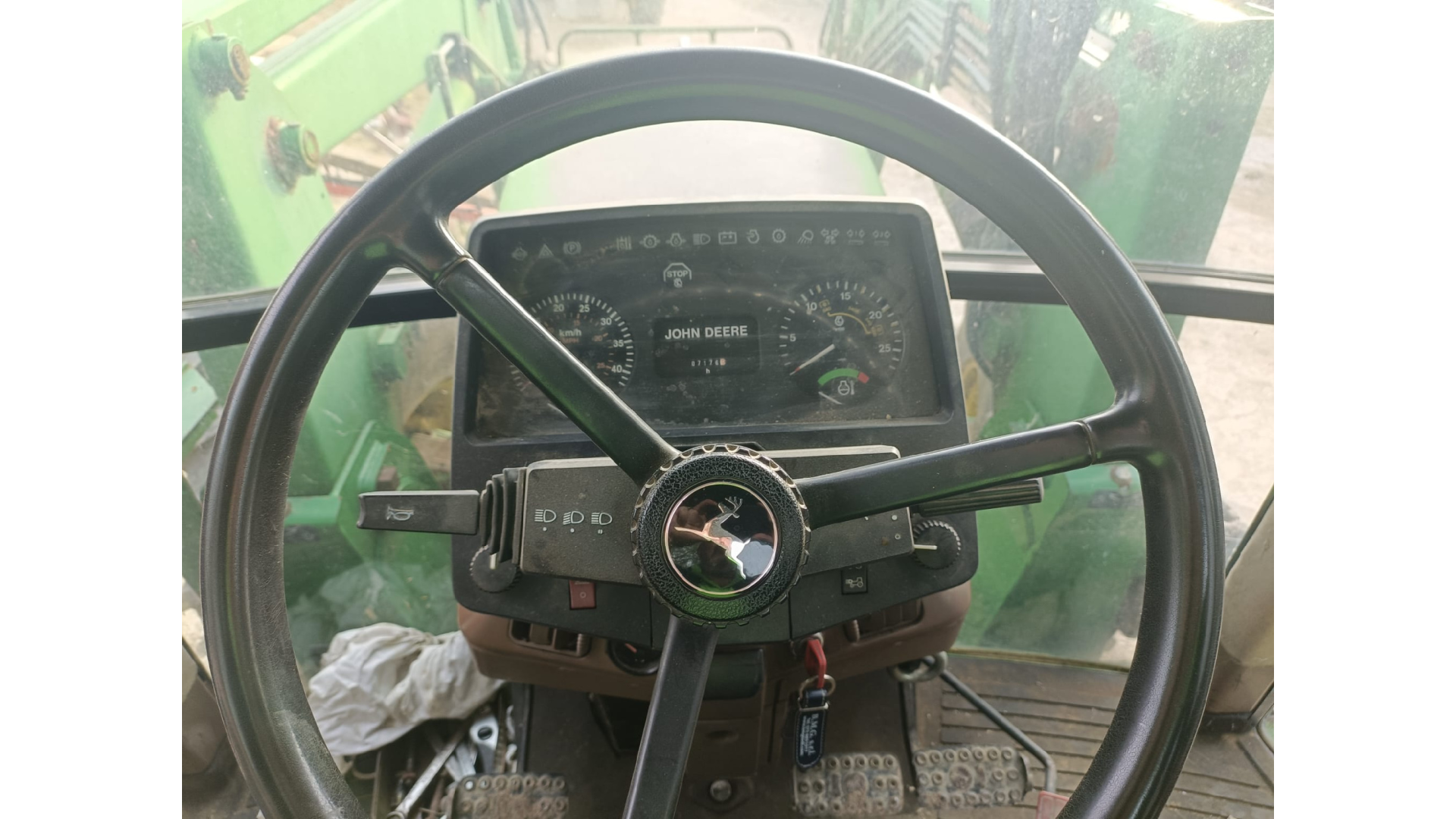 Trattore John Deere 6300 usato