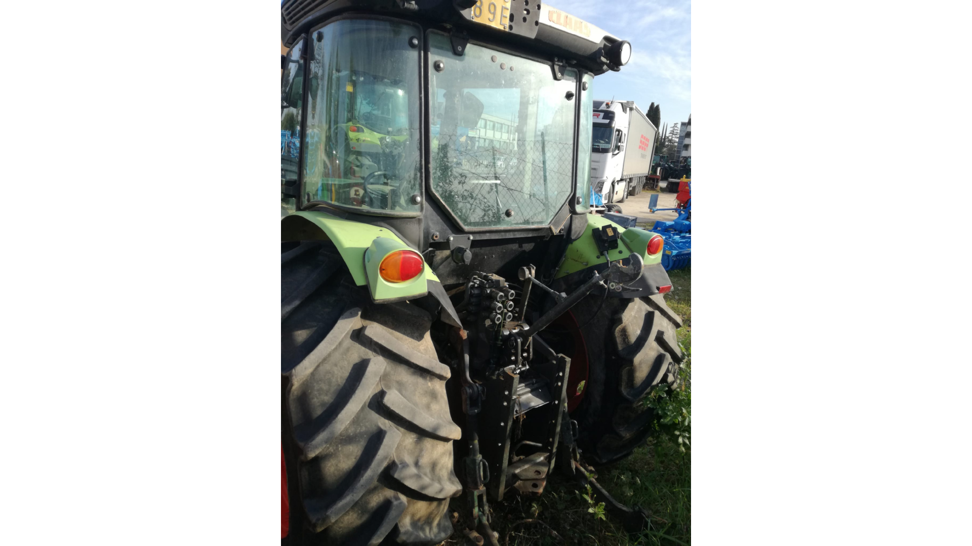 Trattore Claas Elios 230 usato