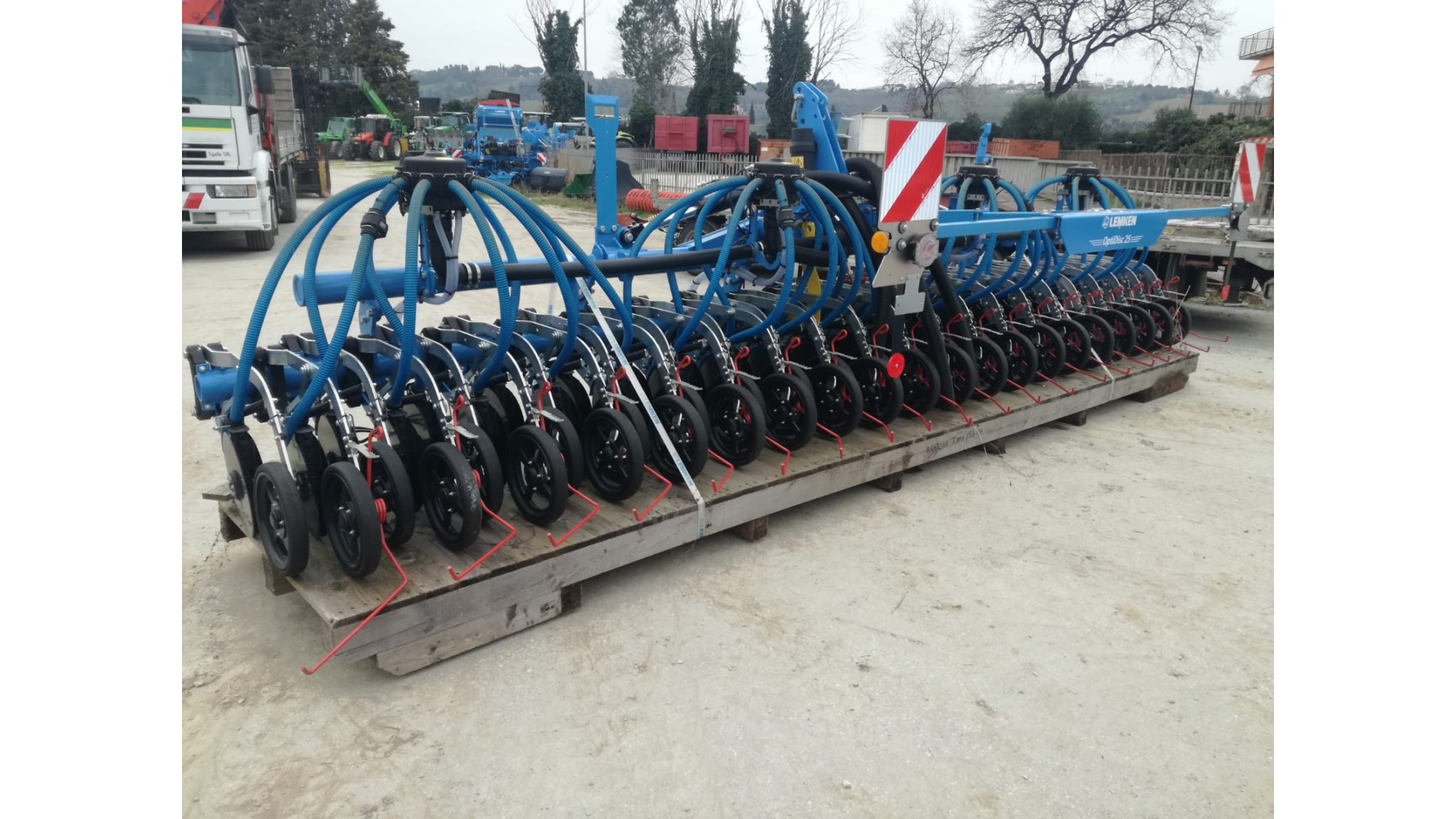 Seminatrice combinata Lemken Solitair23 + Zirkon 12, nuova ex-demo