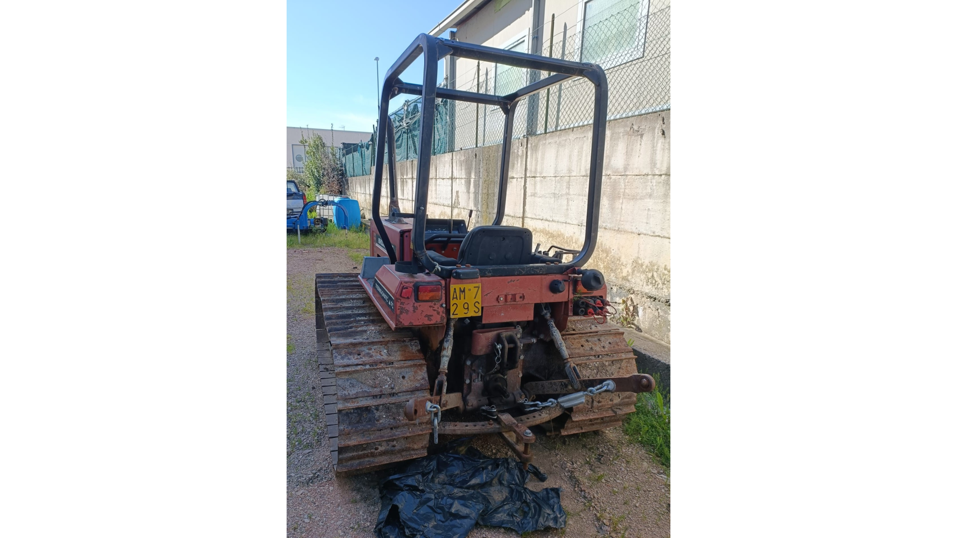 Trattore New Holland 88-85 C usato