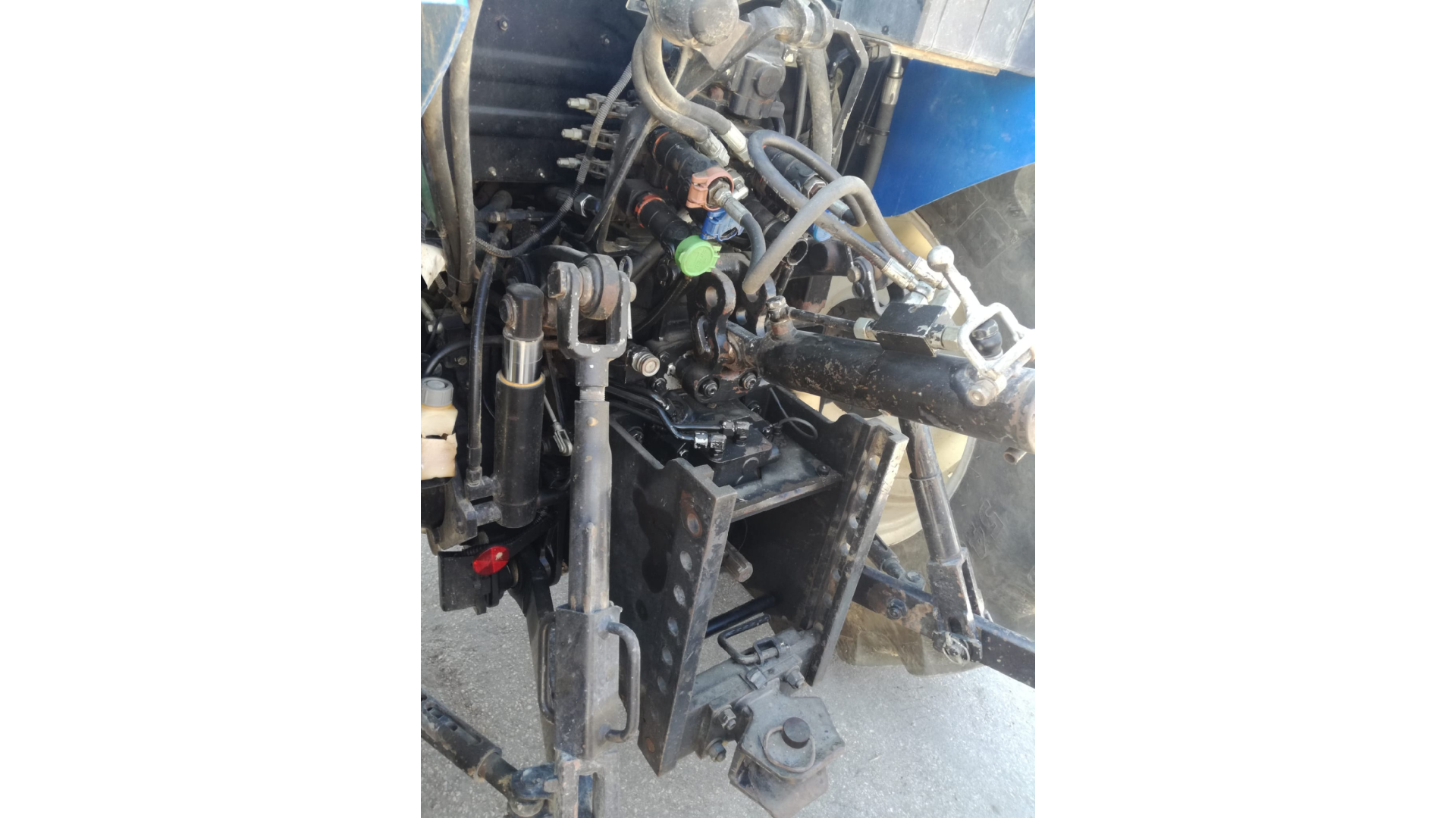 Trattore New Holland T4.105 usato