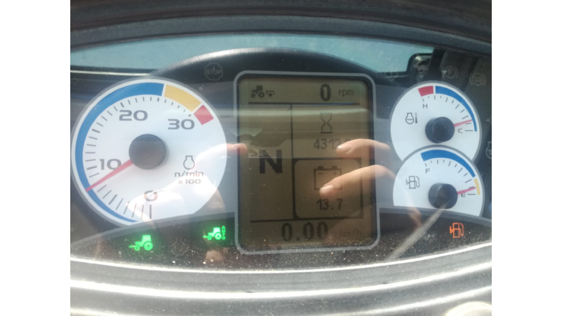 Trattore New Holland T4.105 usato