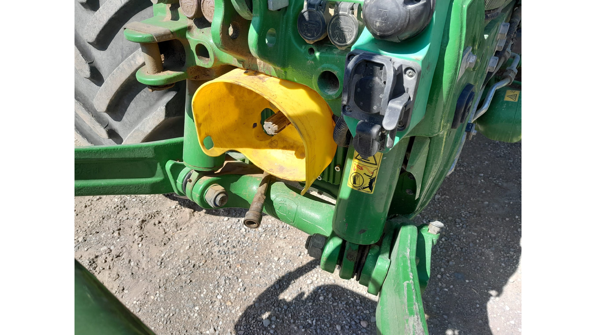 Trattore John Deere 6175R usato
