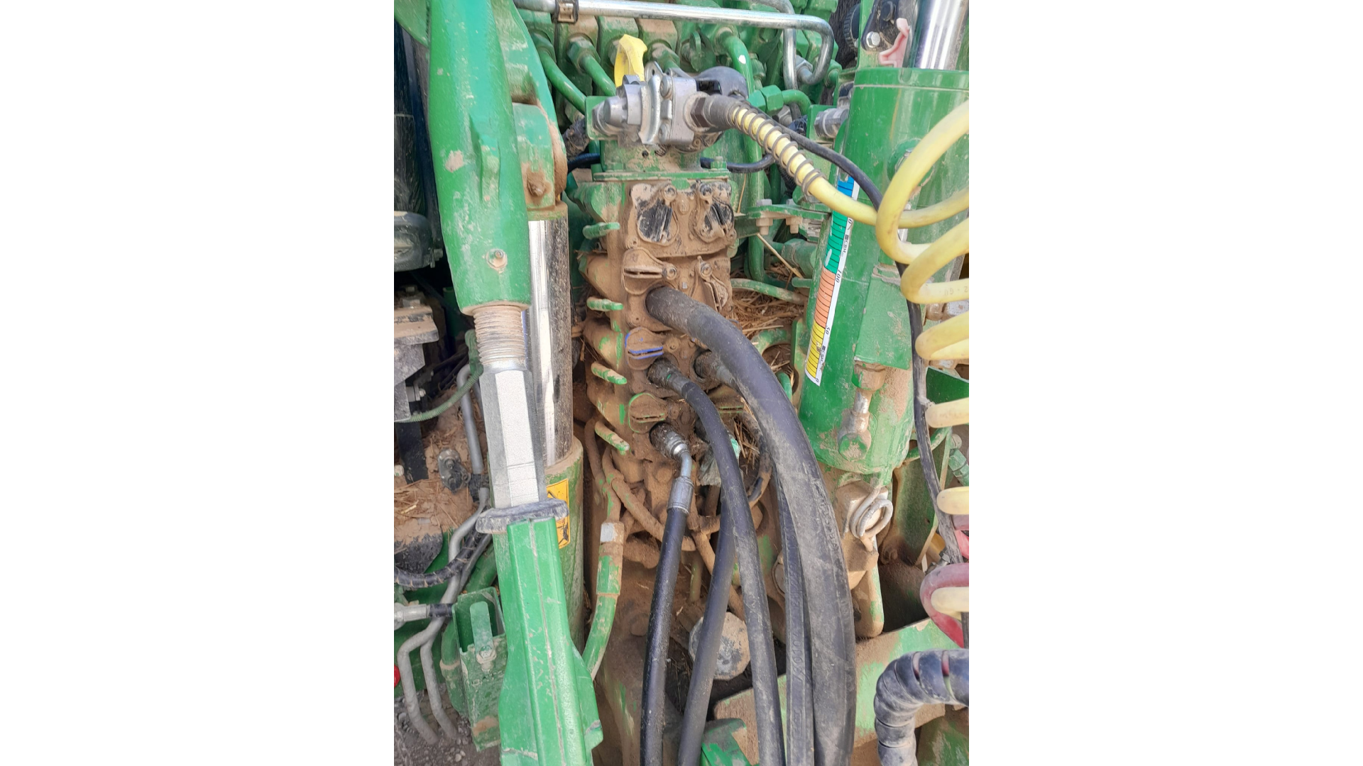 Trattore John Deere 6175R usato