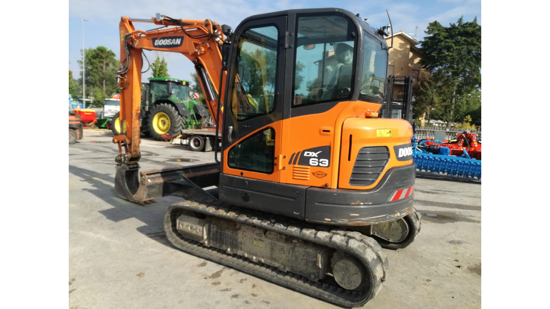 Escavatore Doosan DX63-3 usato