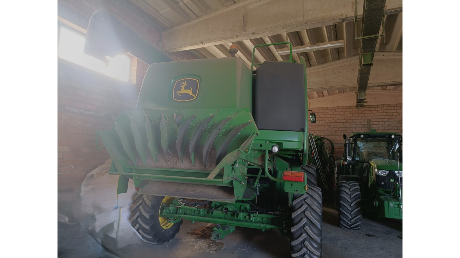 Mietitrebbia John Deere W550 Hillmaster usata