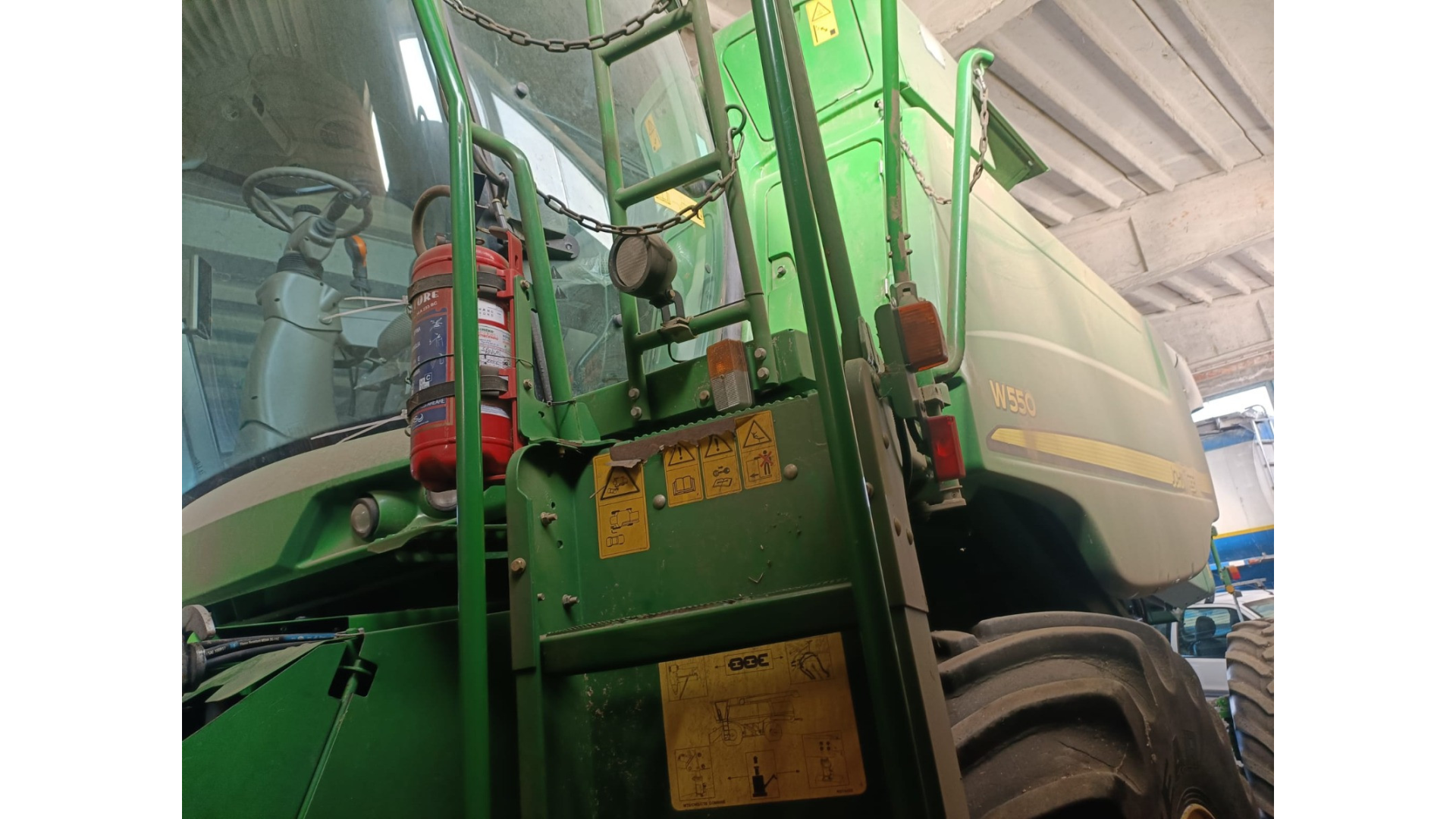 Mietitrebbia John Deere W550 Hillmaster usata