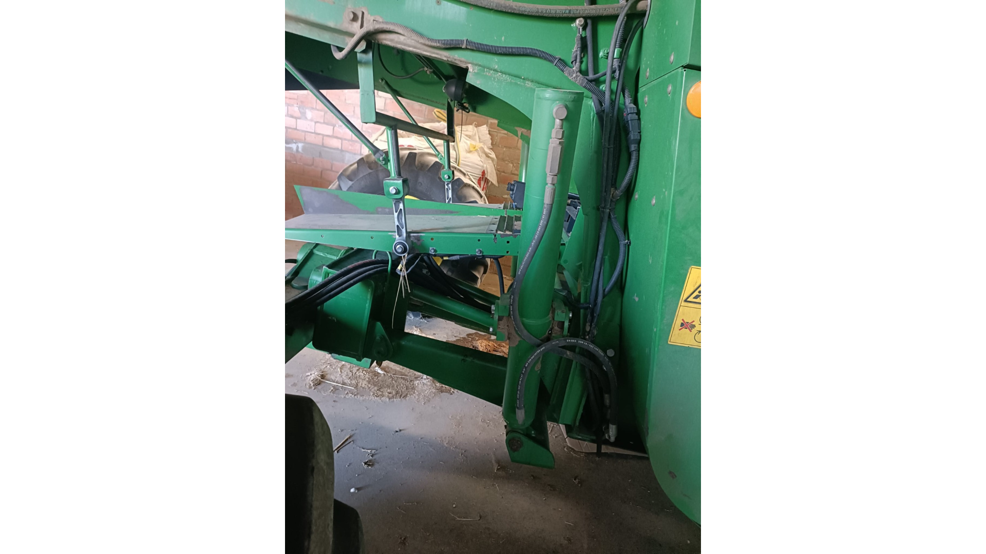 Mietitrebbia John Deere W550 Hillmaster usata