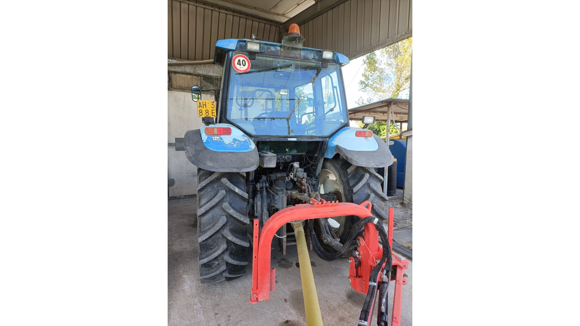 Trattore New Holland TS90 usato