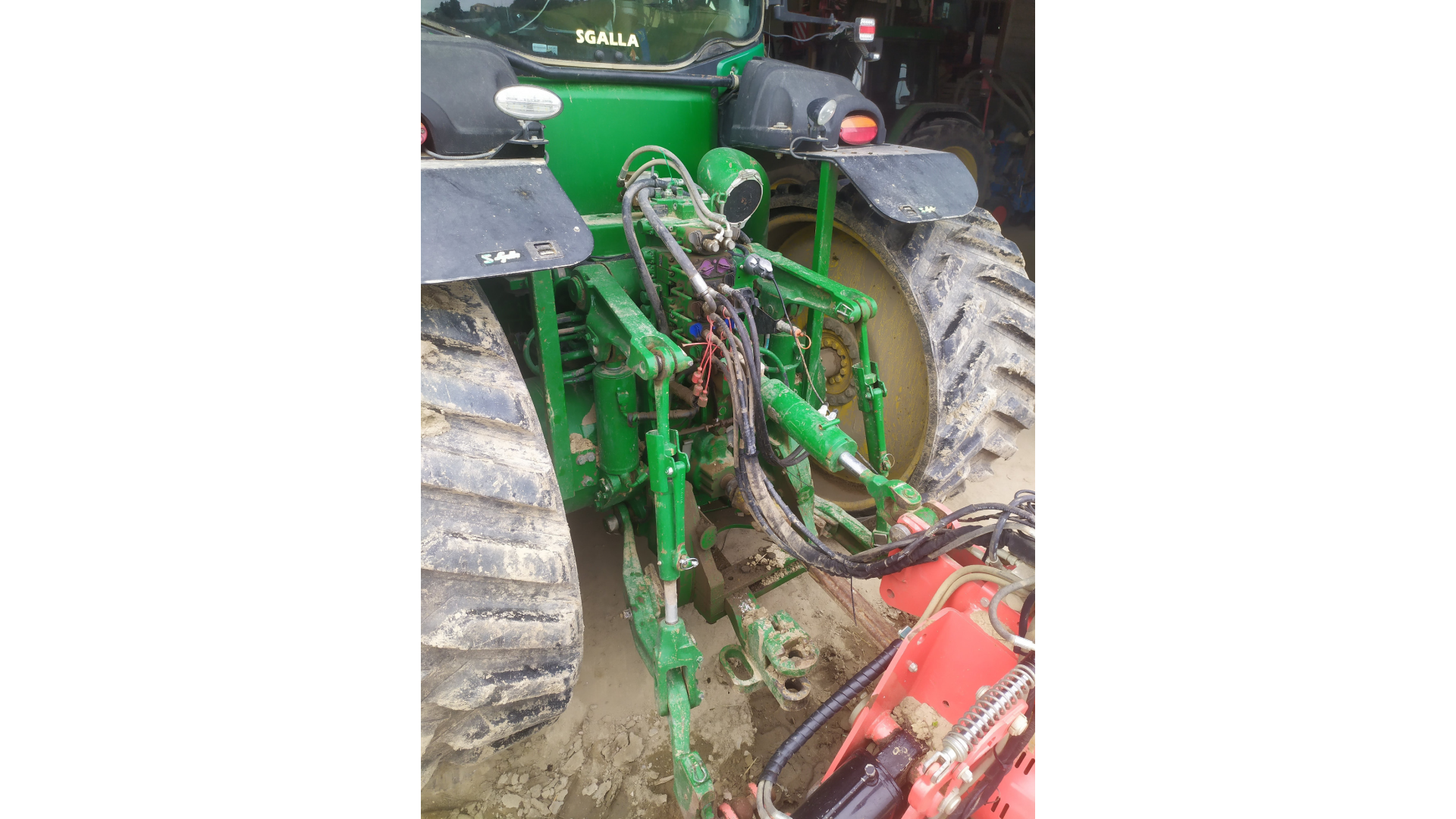 Trattore John Deere 8320RT usato
