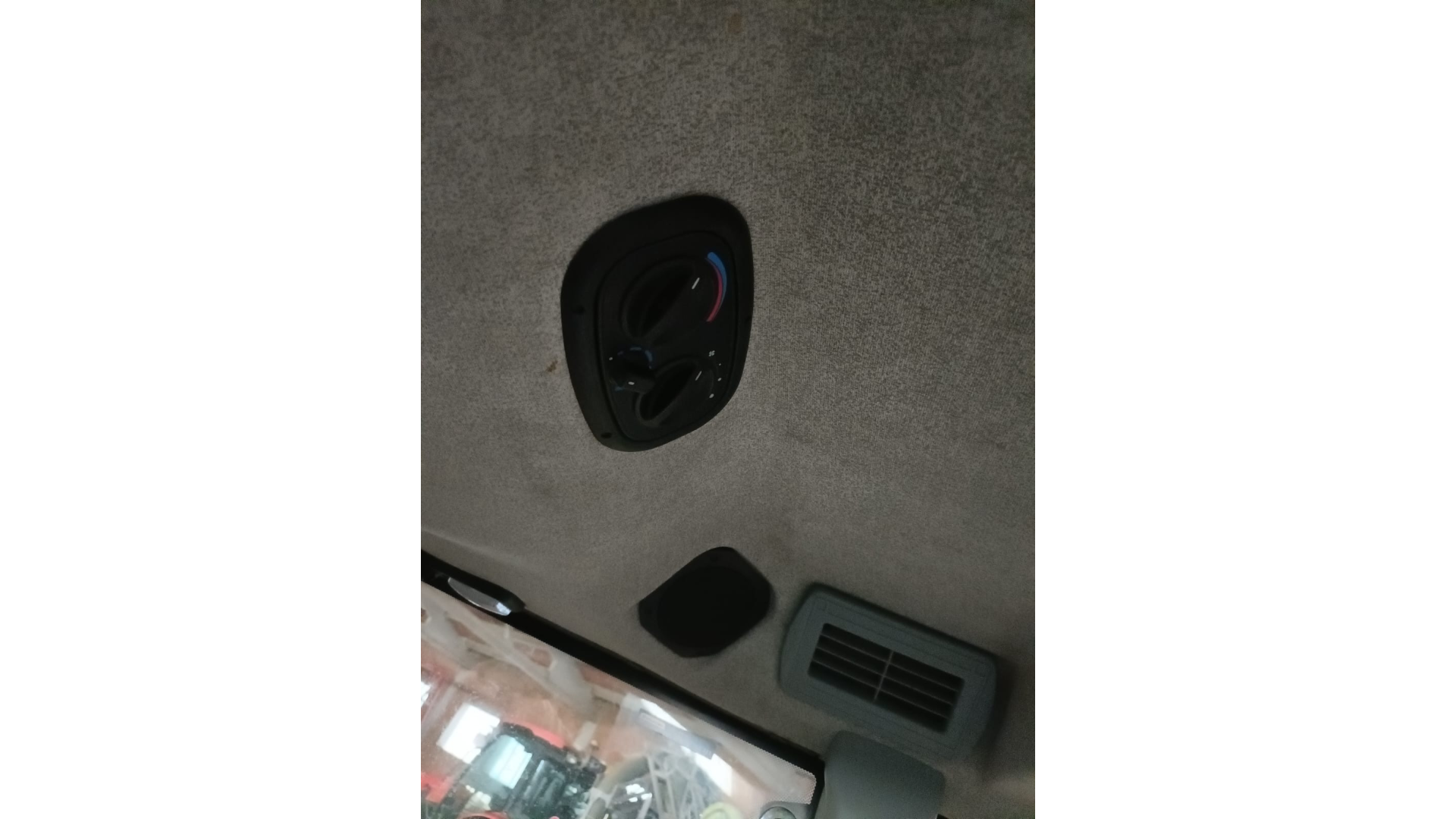 Trattore New Holland T4.105F usato