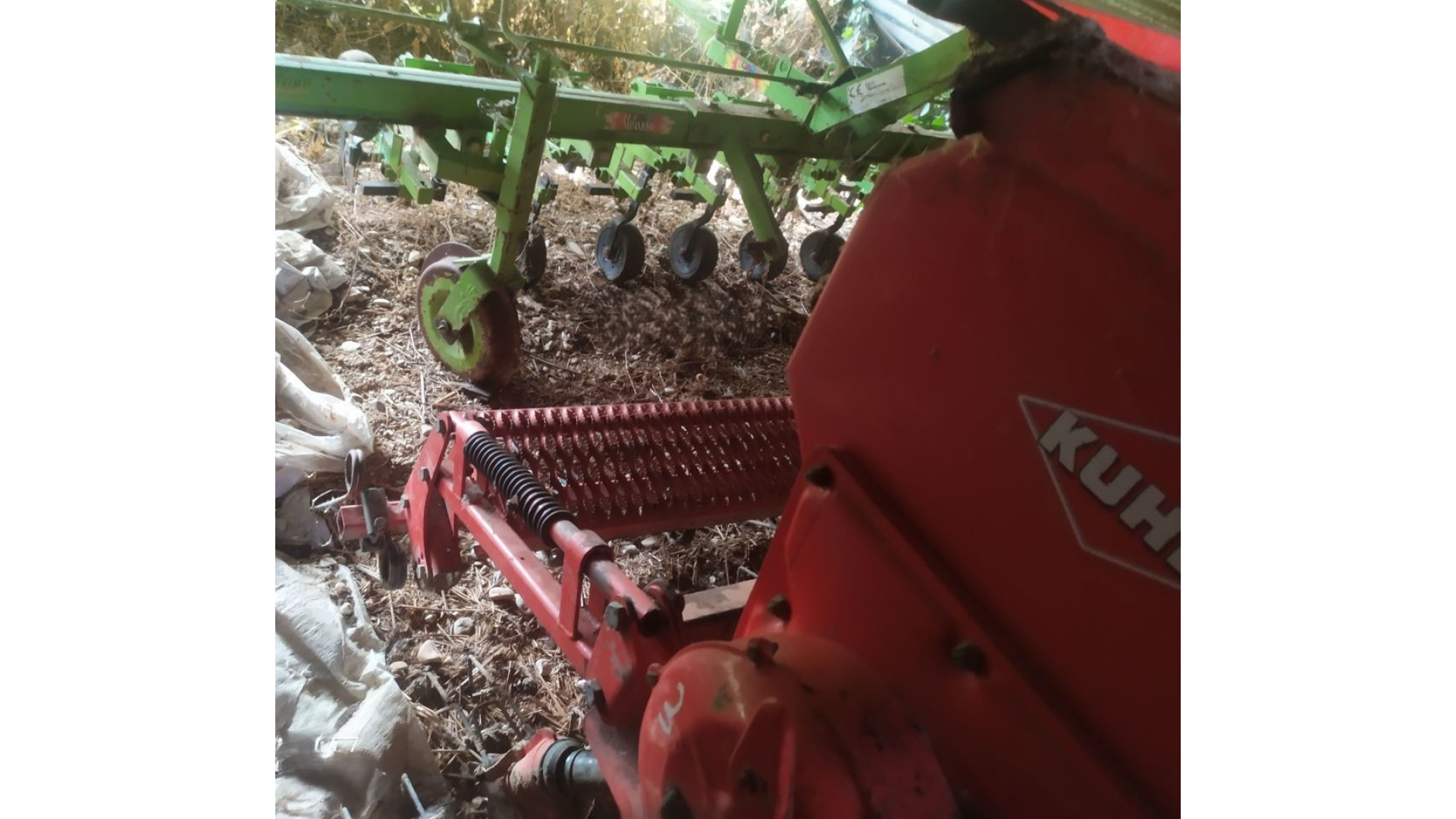 Seminatrice KUHN BS 300 Usata - Meccanica con Vomere