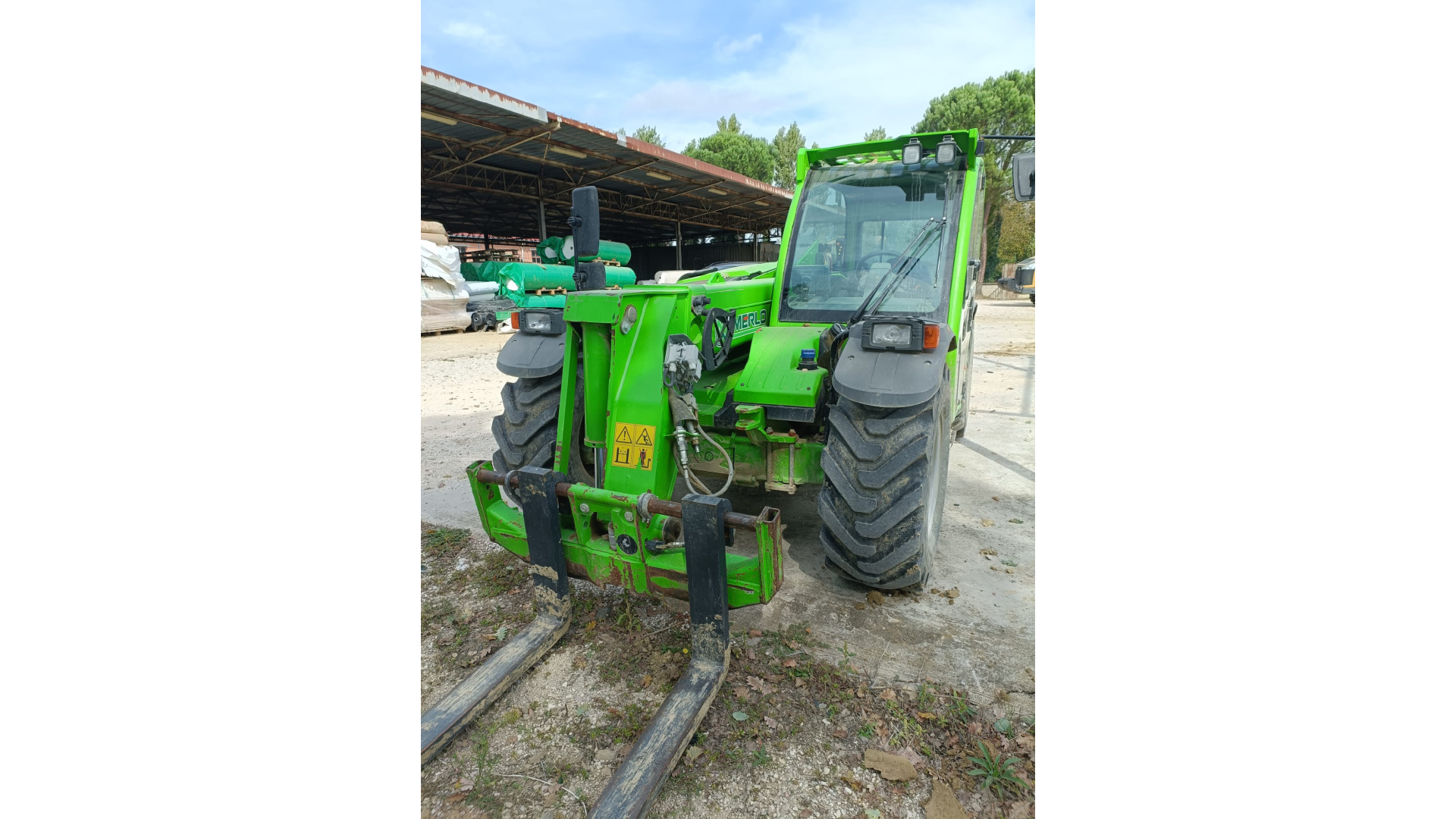 Sollevatore telescopico Merlo TF 33.7 usato