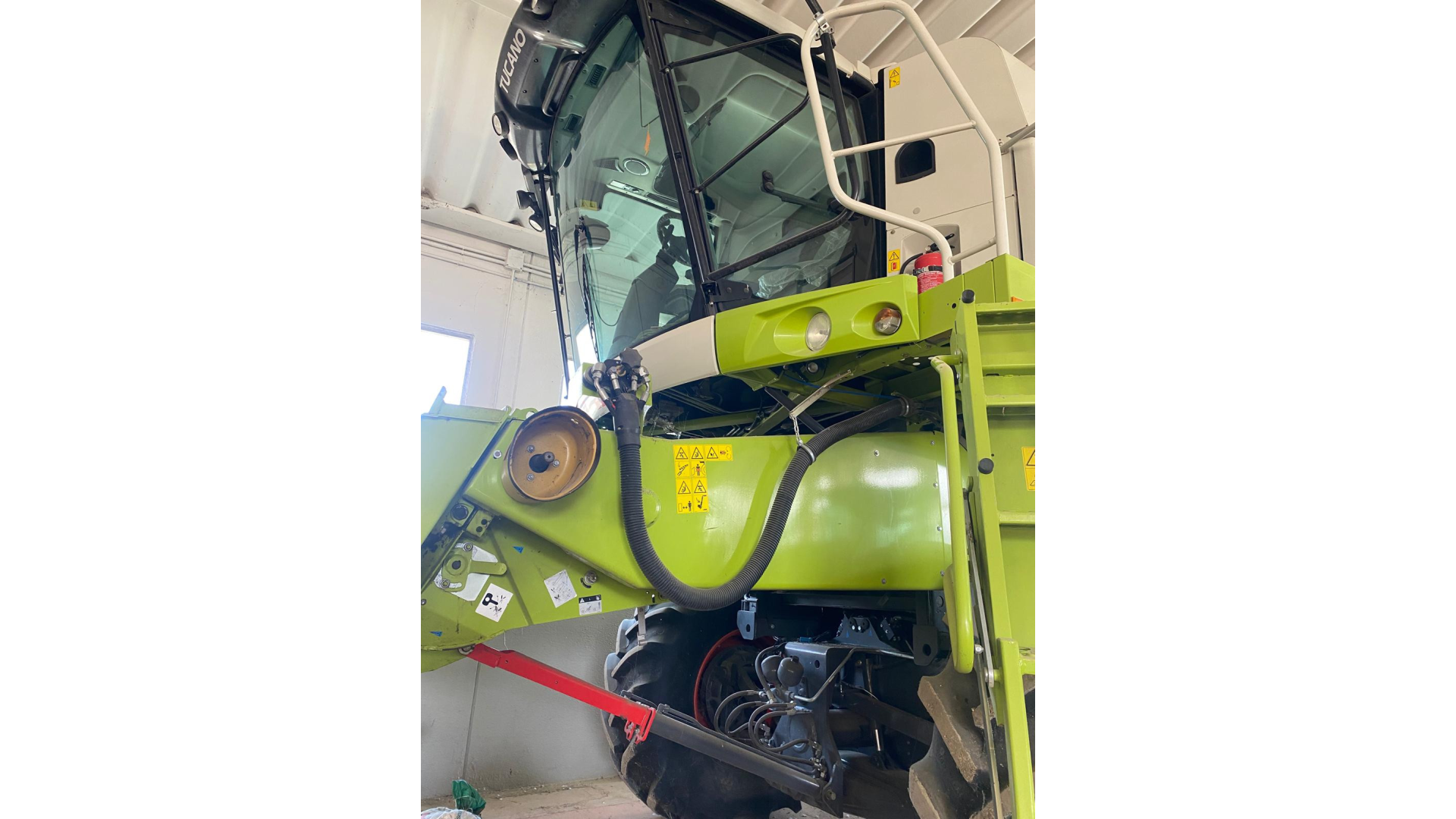 Mietitrebbia Claas TUCANO 430 MONTANA 4 Usata