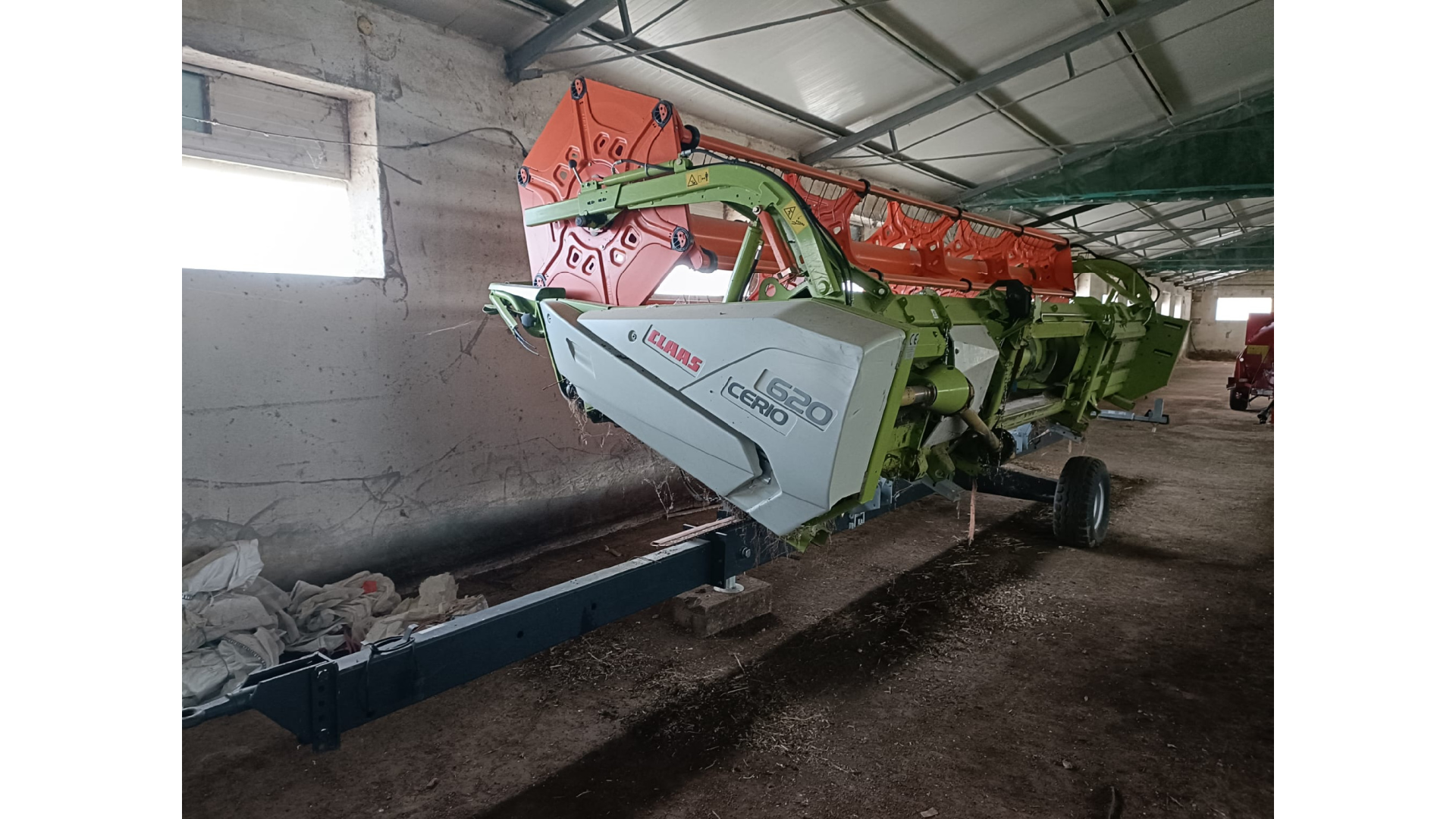 Mietitrebbia Claas TUCANO 430 MONTANA 4 Usata