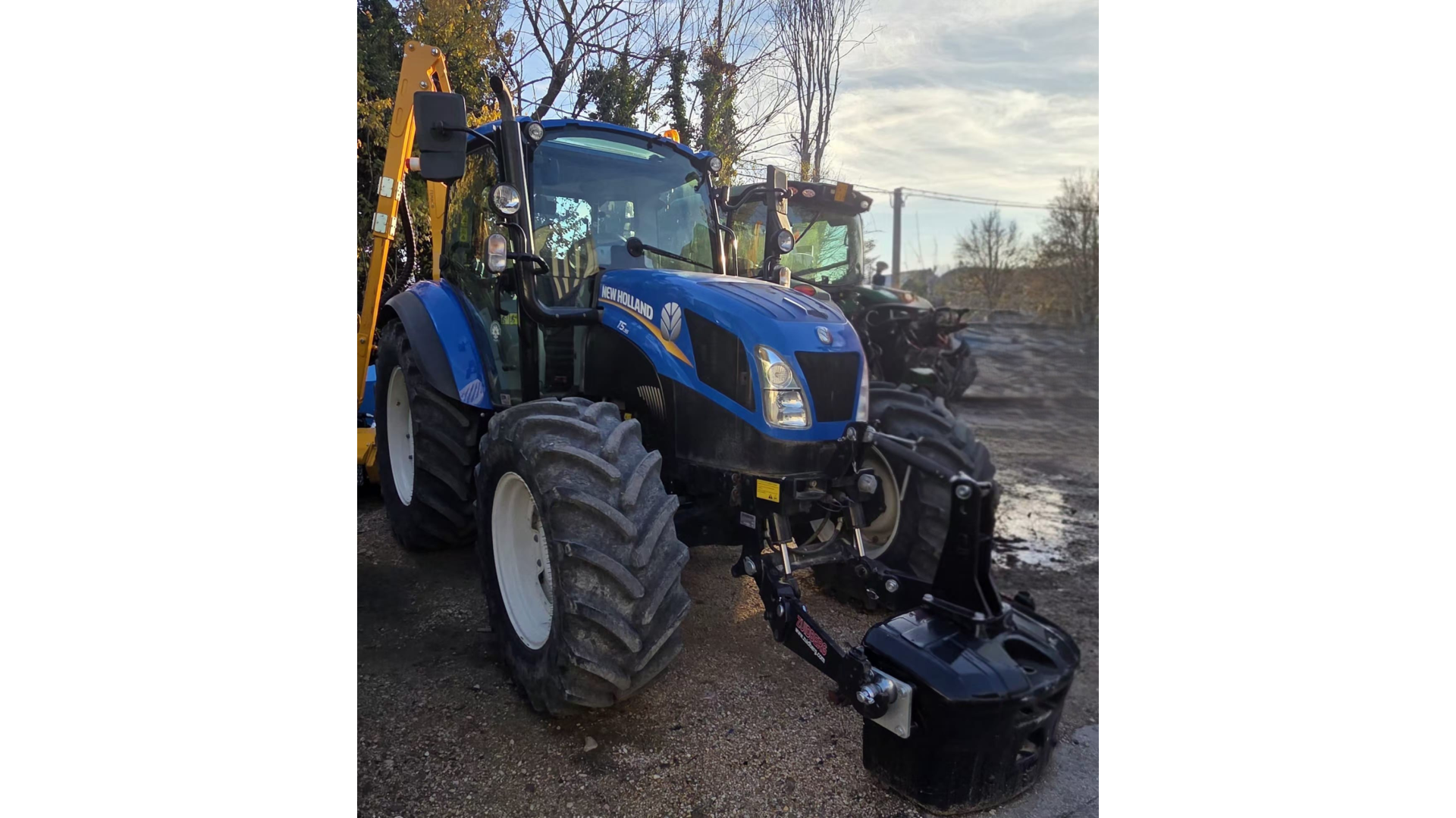 Trattore New Holland T5.95 Usato