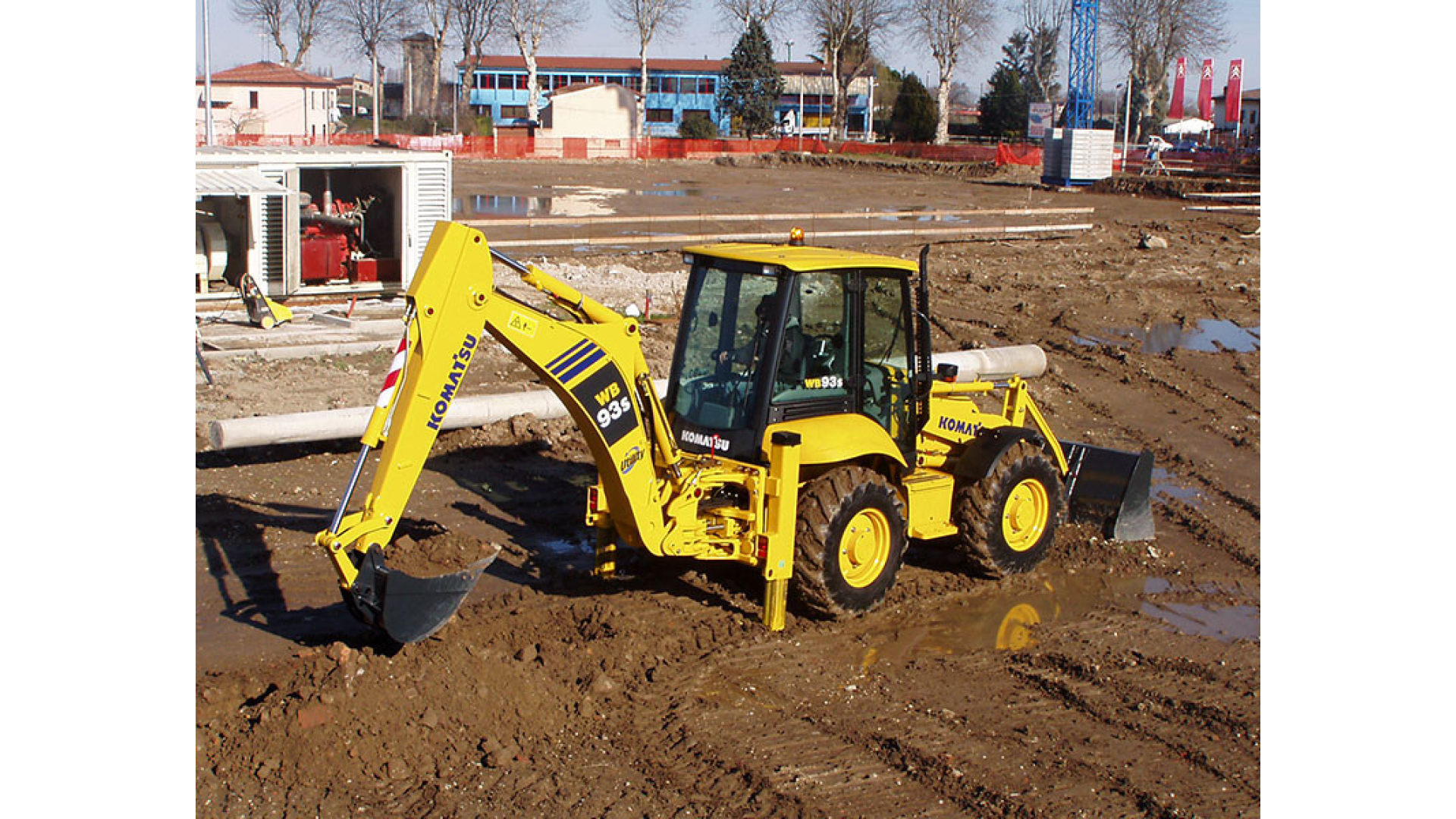 Terna KOMATSU WB93S-5
