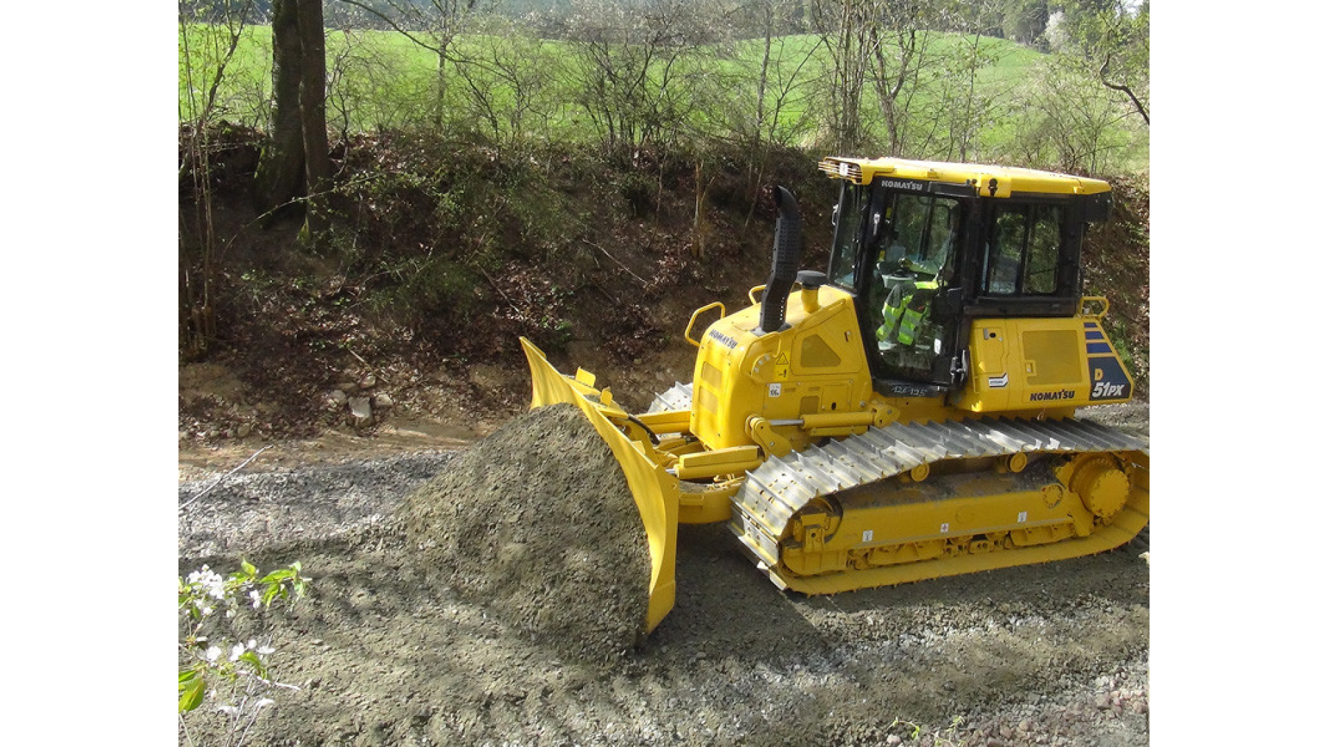 Dozer KOMATSU D51EX-24 e D51PX-24