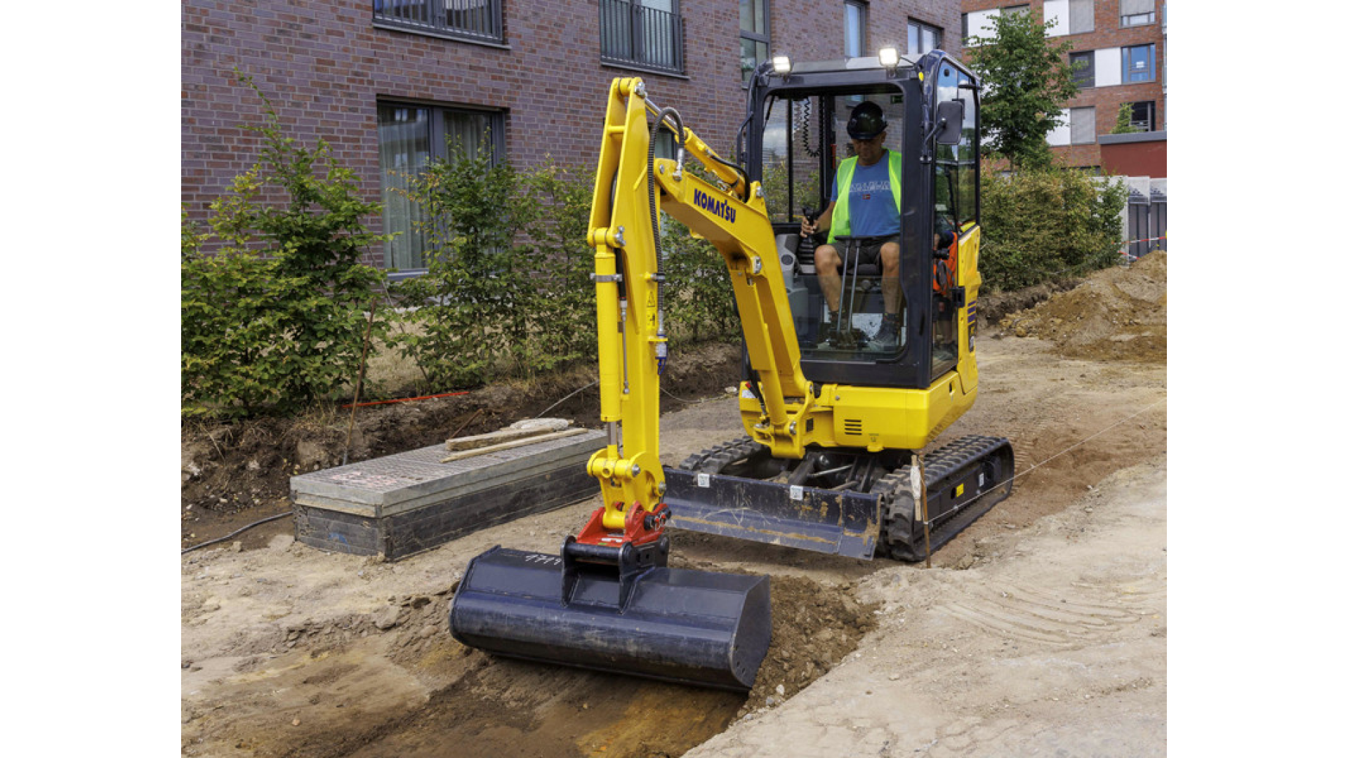 Miniescavatore KOMATSU PC17R-5