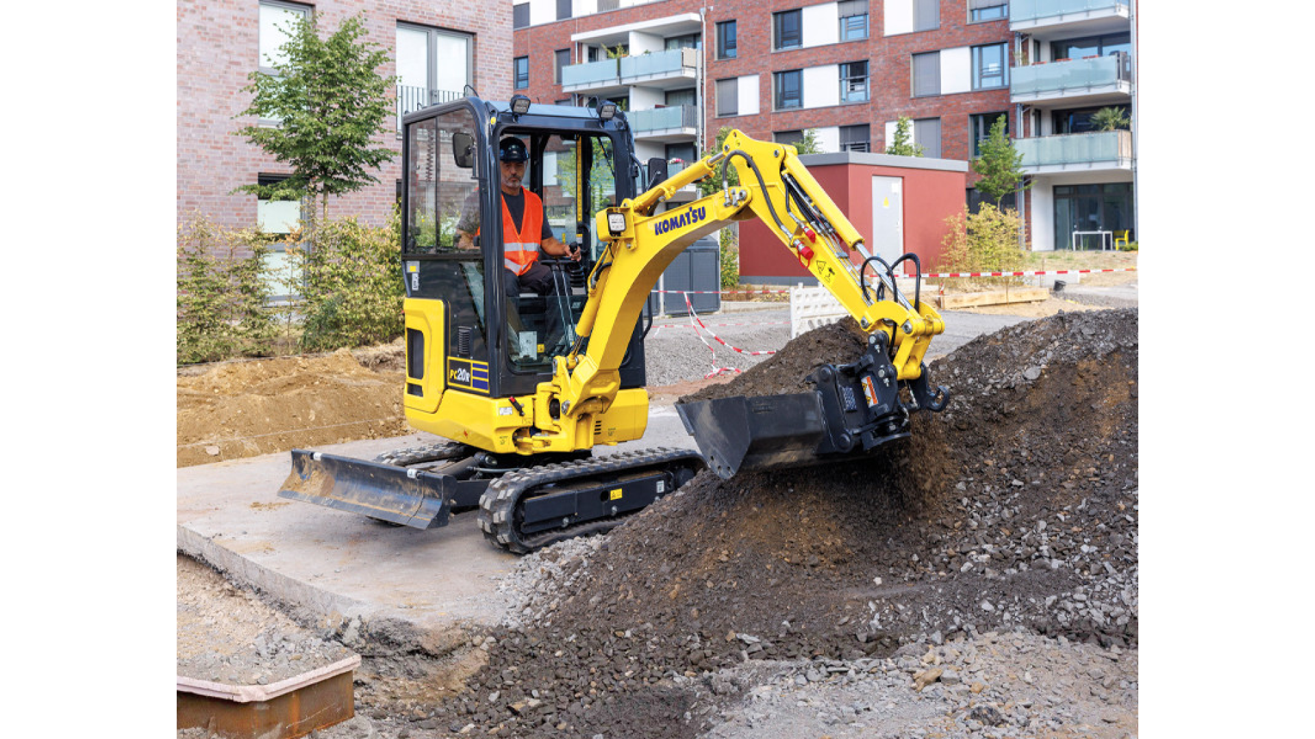 Miniescavatore KOMATSU PC20R-5