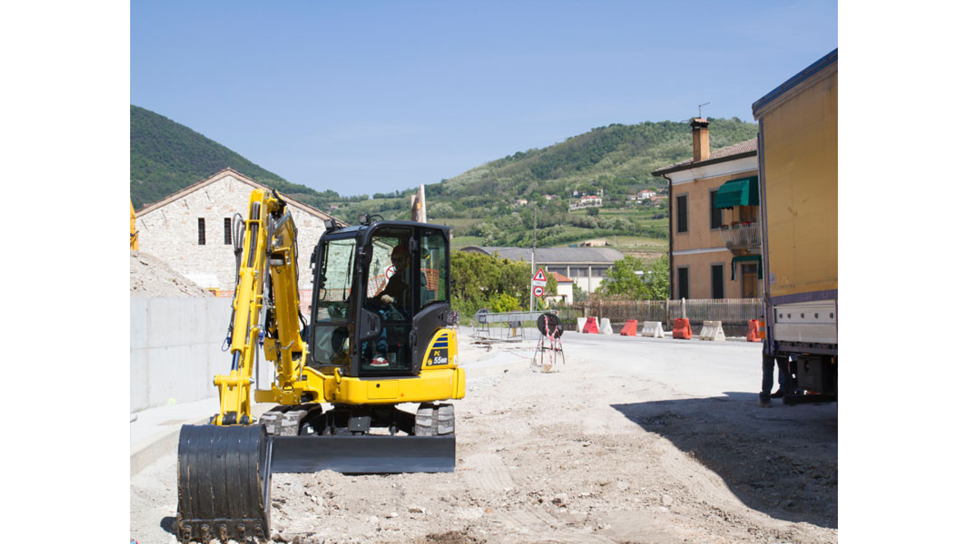 Miniescavatore KOMATSU PC55MR-5